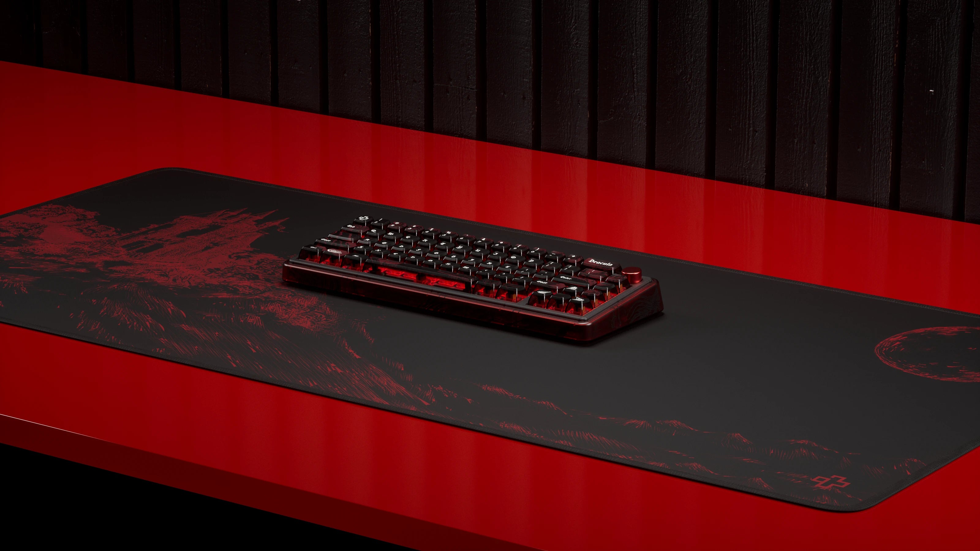 Deskmat Souris QwertyKey Dracula 4mm bords cousus