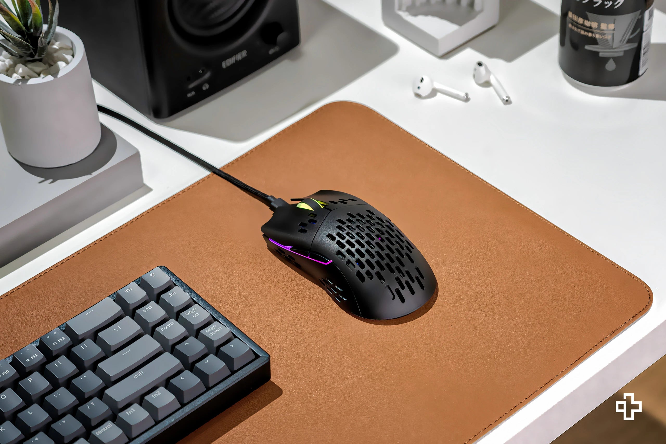 Keychron M1 Wireless Ultra-Light Optical Black