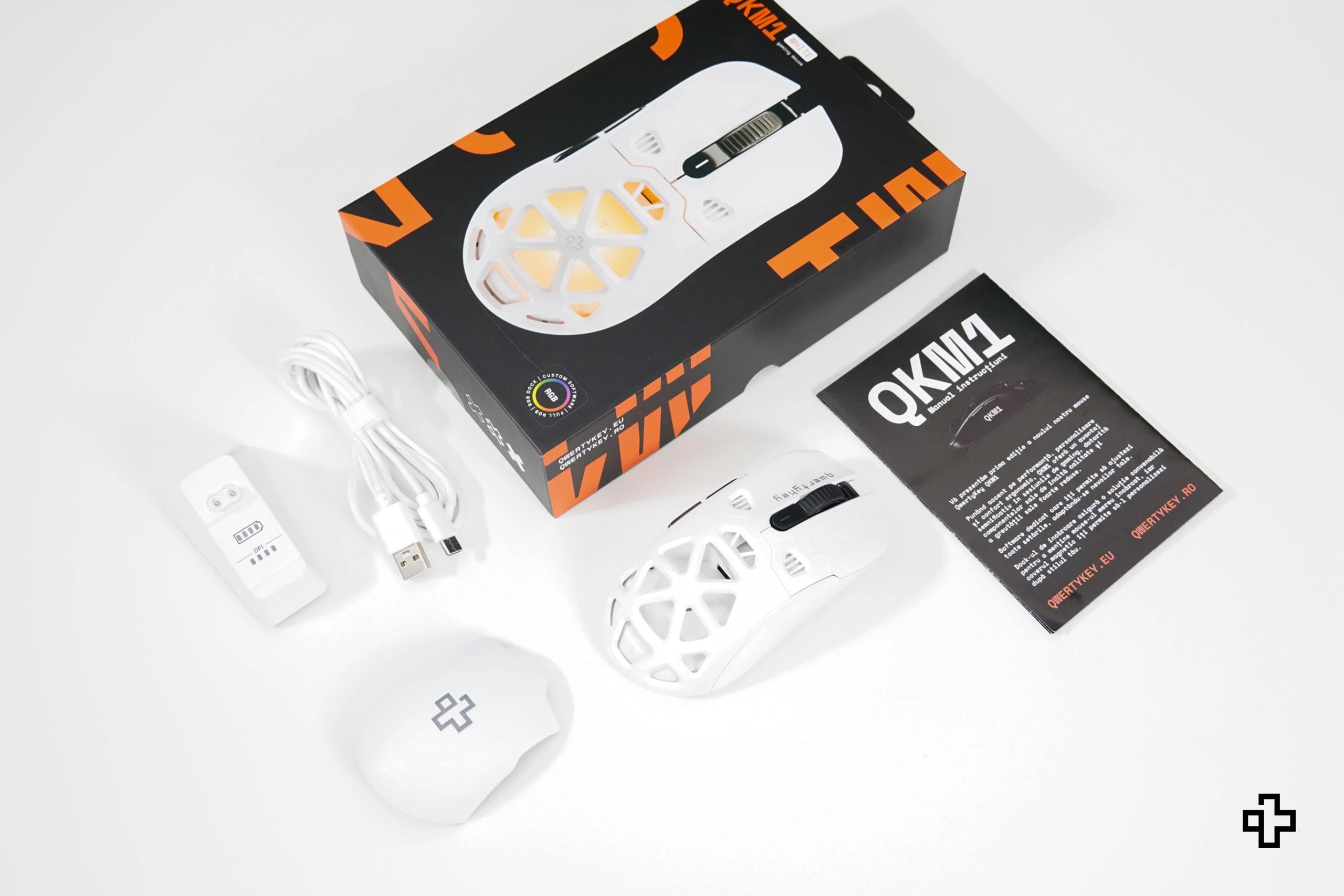 Мишка QwertyKey QKM1 Alb Безжичен Bluetooth Заряден Док