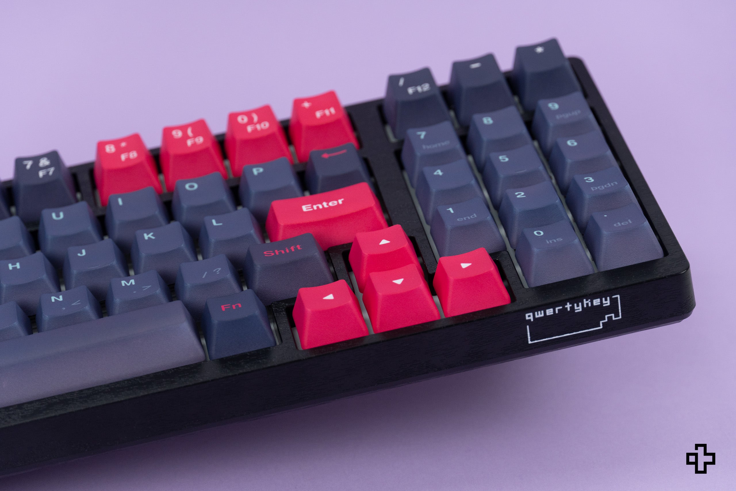 Kit QwertyKey KF1800 Black Bluetooth Wireless Hotswap RGB + Key Set