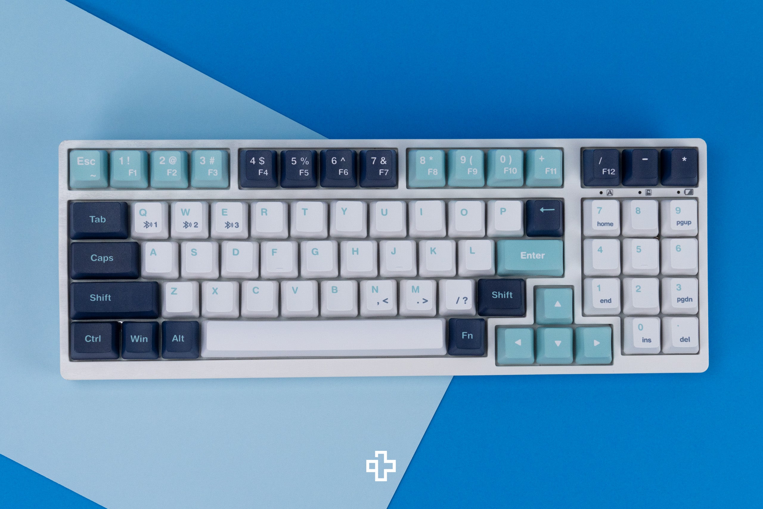 Kit QwertyKey KF1800 White Bluetooth Wireless Hotswap RGB + Key Set