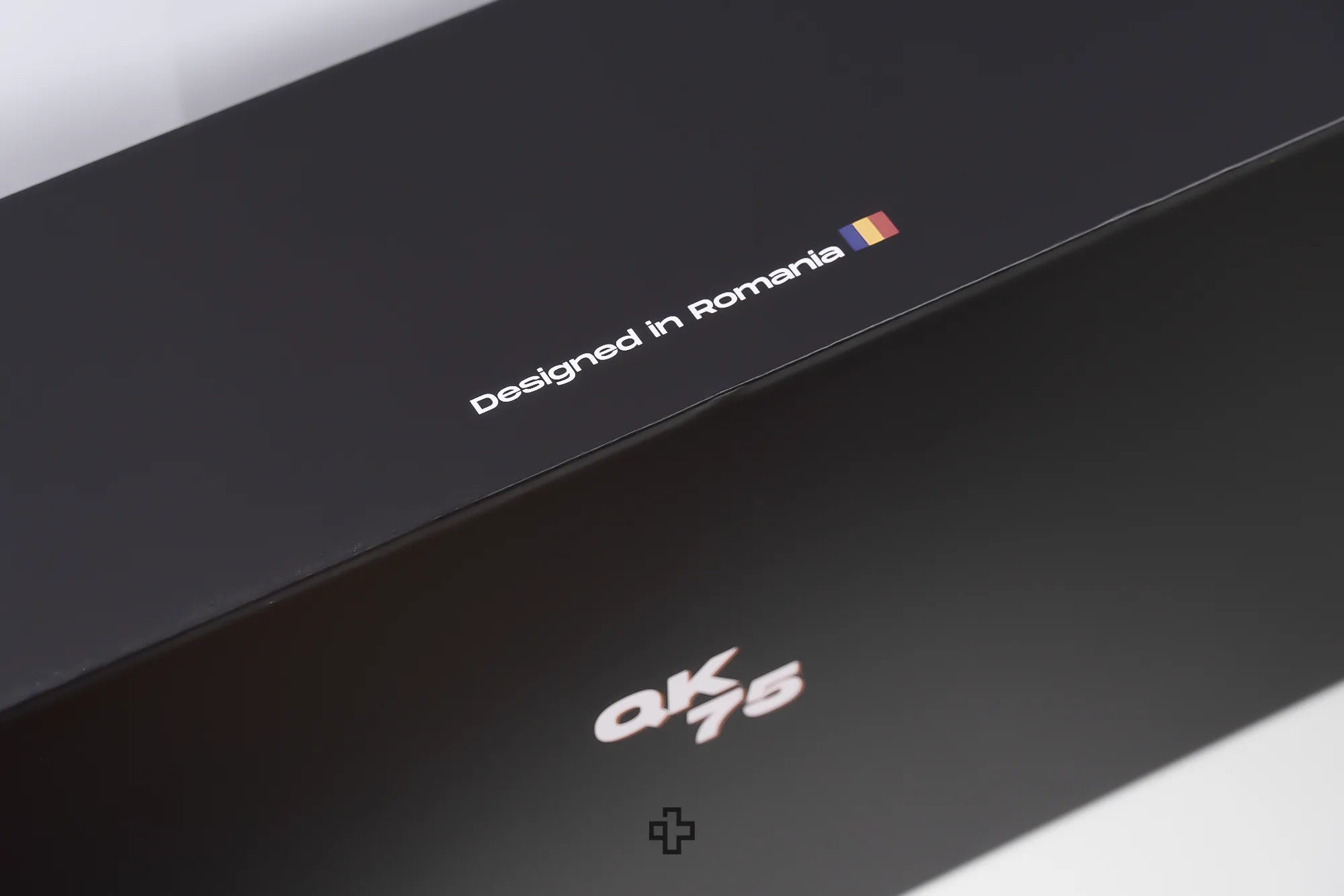 QwertyKey75 Wireless Bluetooth Terminal Hotswap RGB Gasket Mounted Mechanical Gaming Keyboard