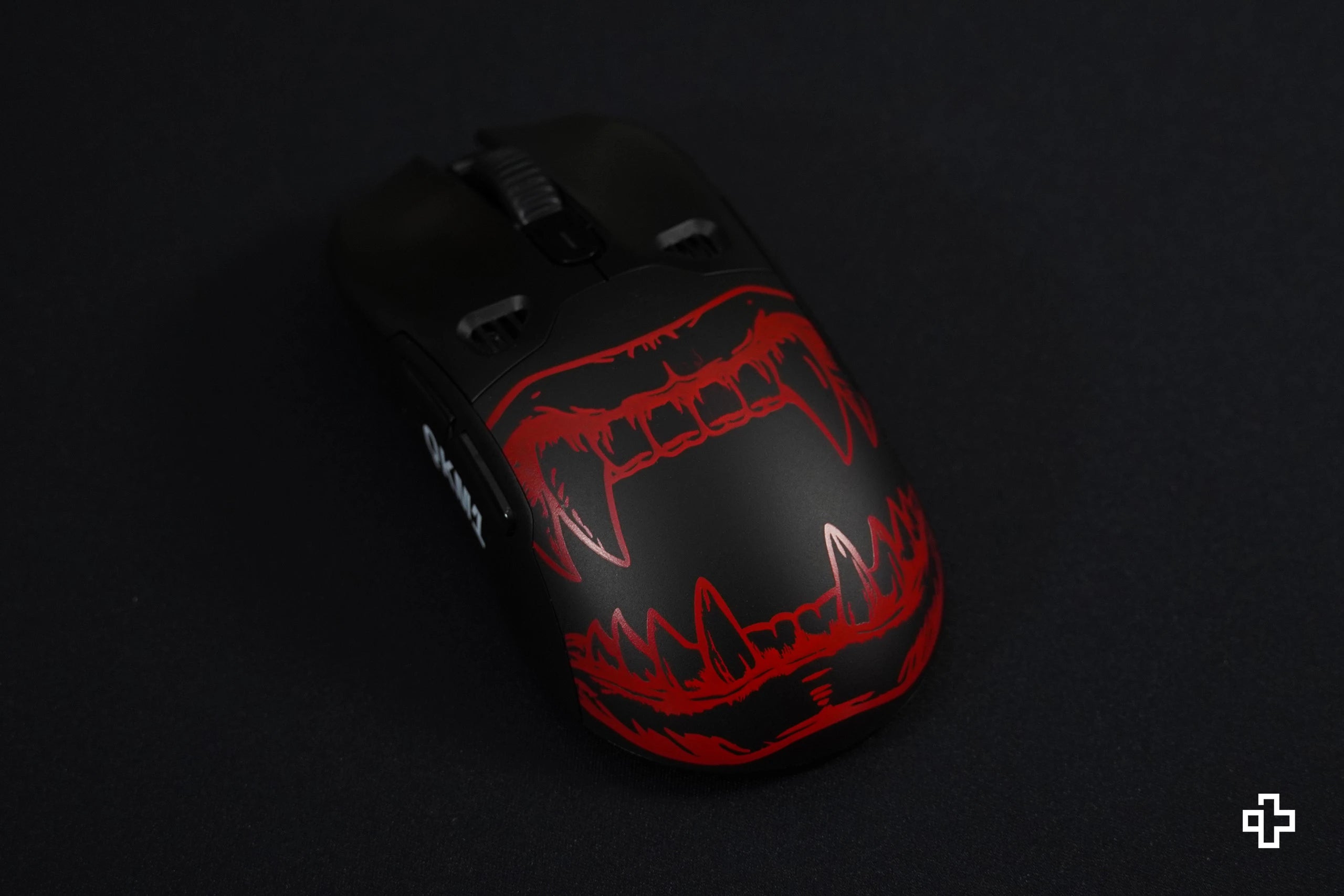 Copertura Mouse QKM1 Dracula Nera