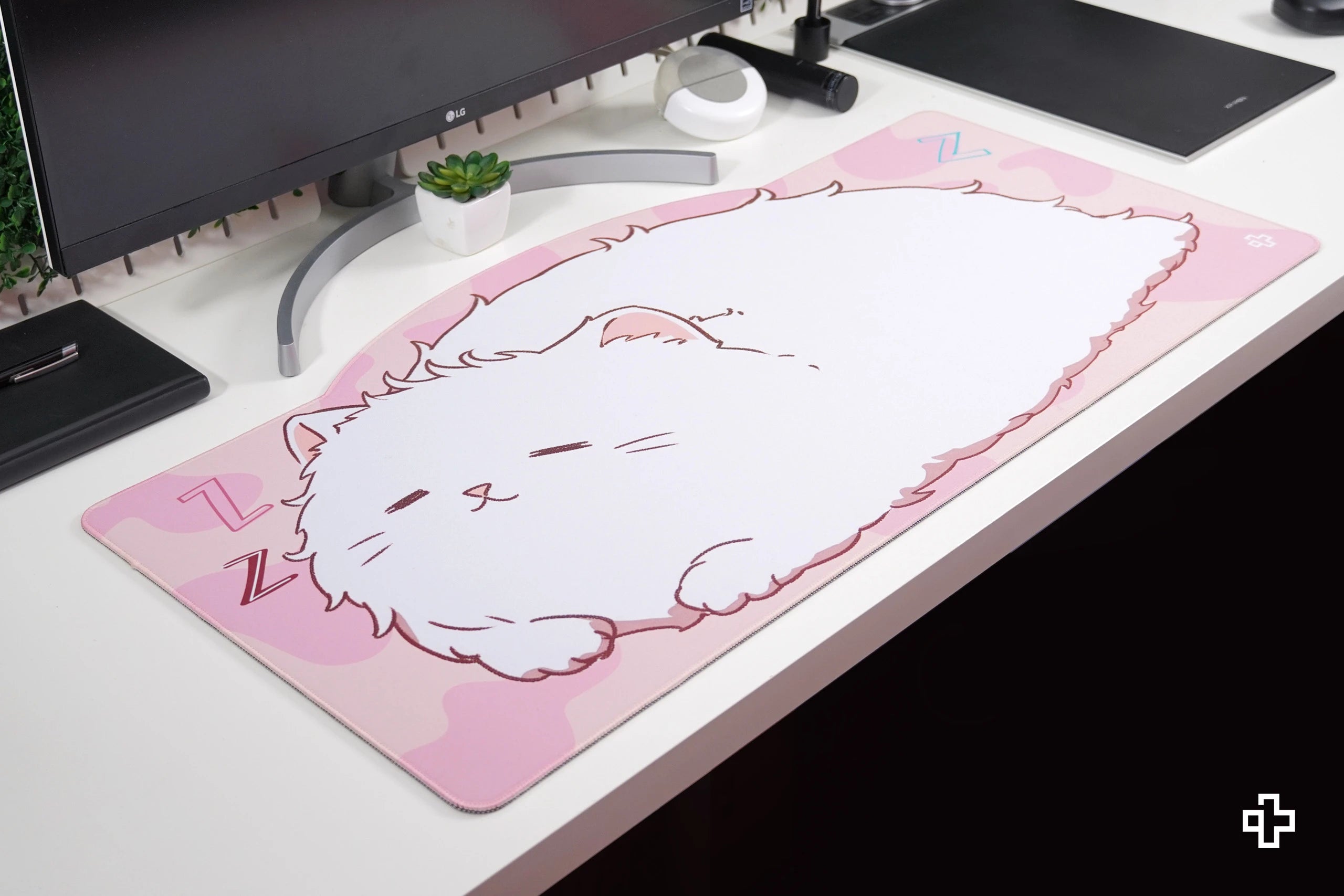 Deskmat Souris QwertyKey Bliss Pisica 4mm bords cousus