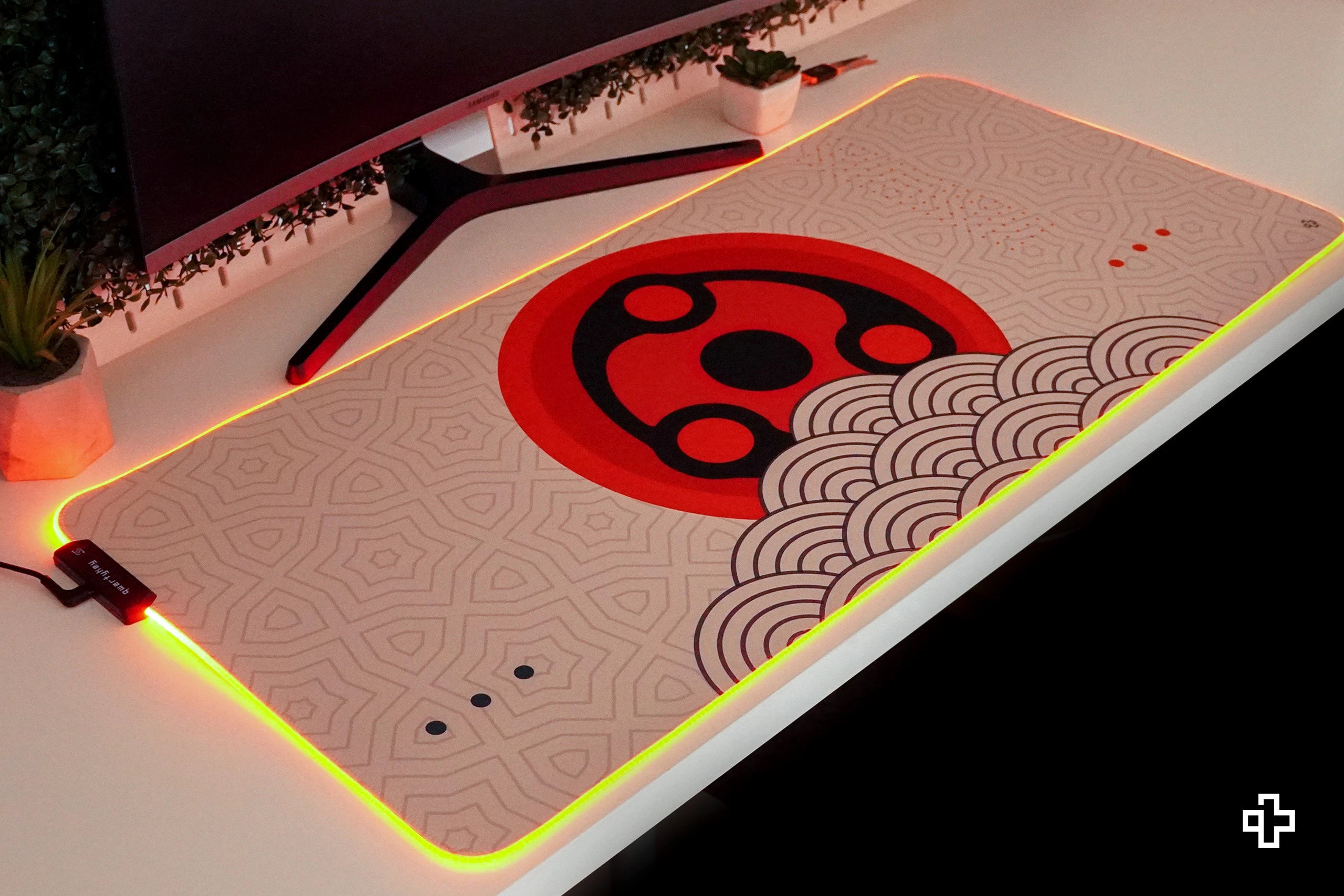 Deskmat Mousepad QwertyKey Ojo Sharingan RGB Software 4mm márgenes cosidos