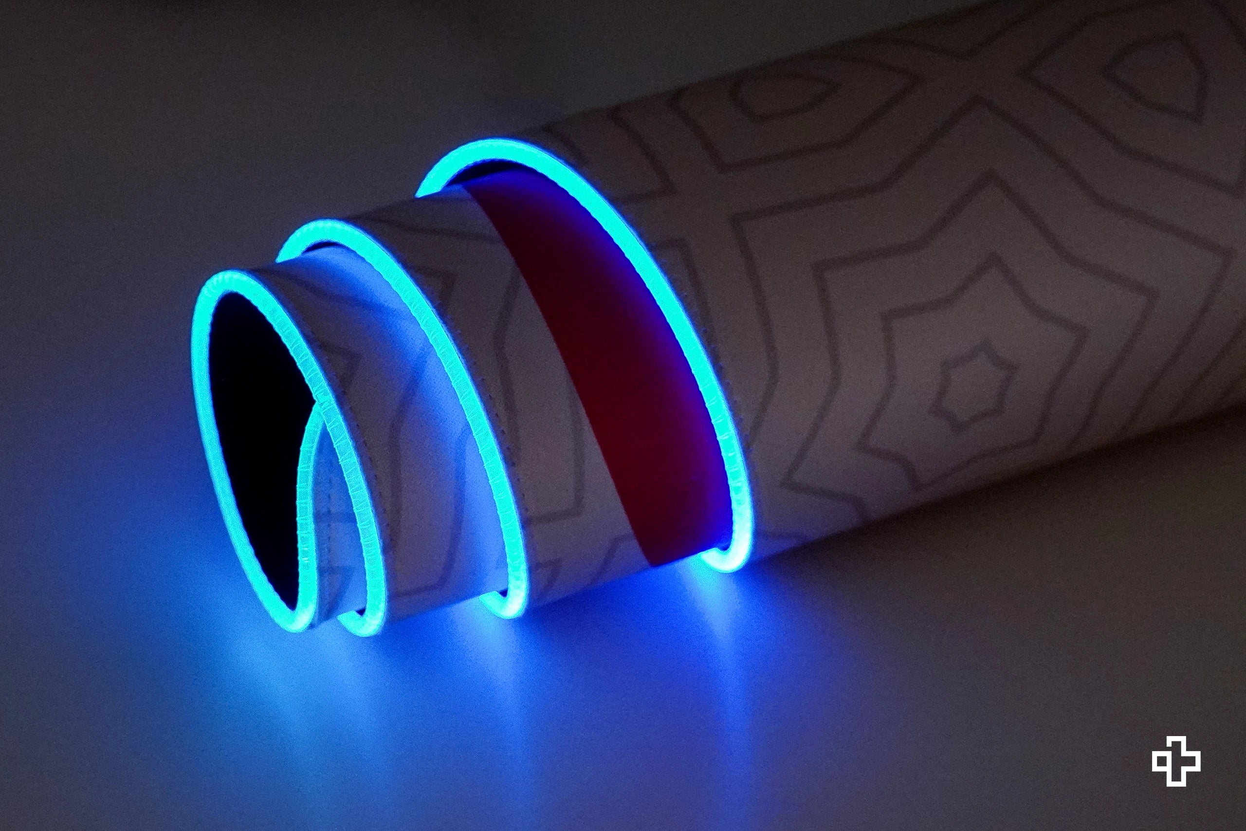 Deskmat Mousepad QwertyKey Ojo Sharingan RGB Software 4mm márgenes cosidos