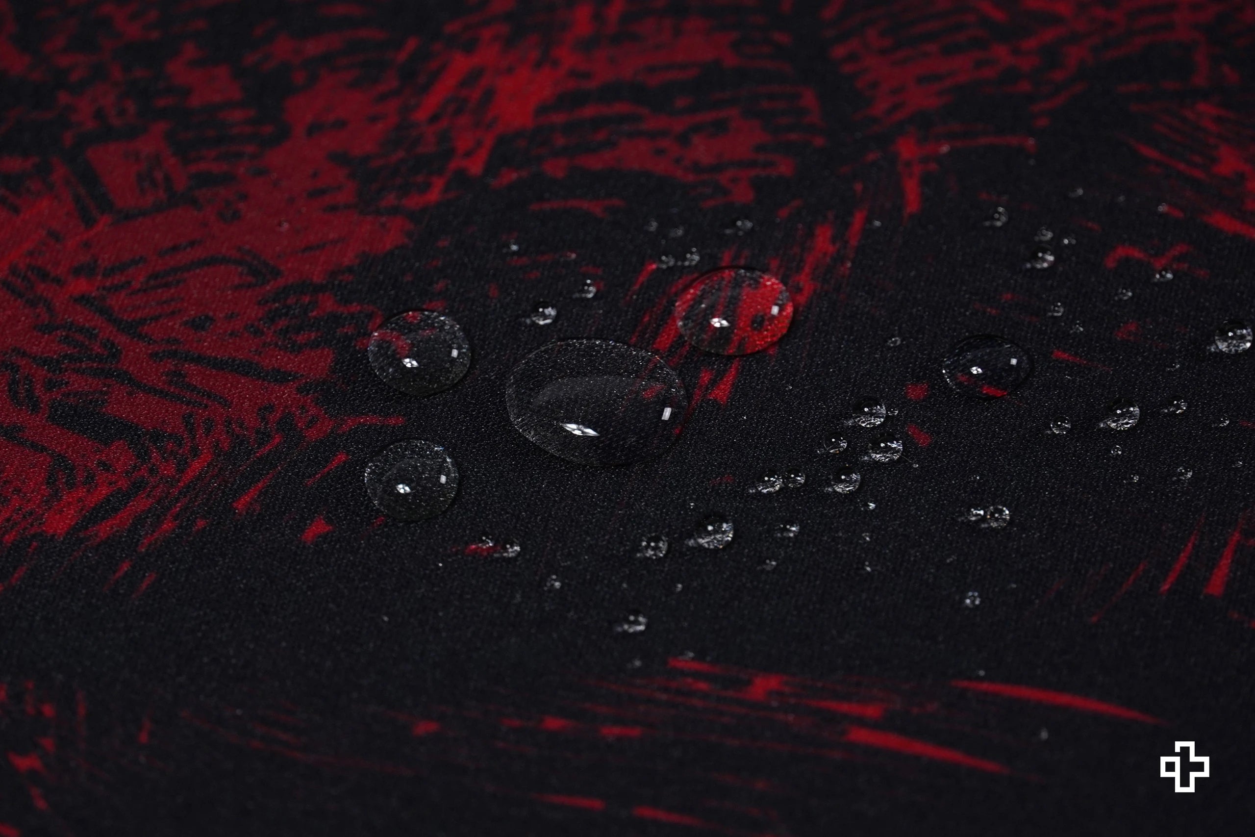 Deskmat Souris QwertyKey Dracula 4mm bords cousus