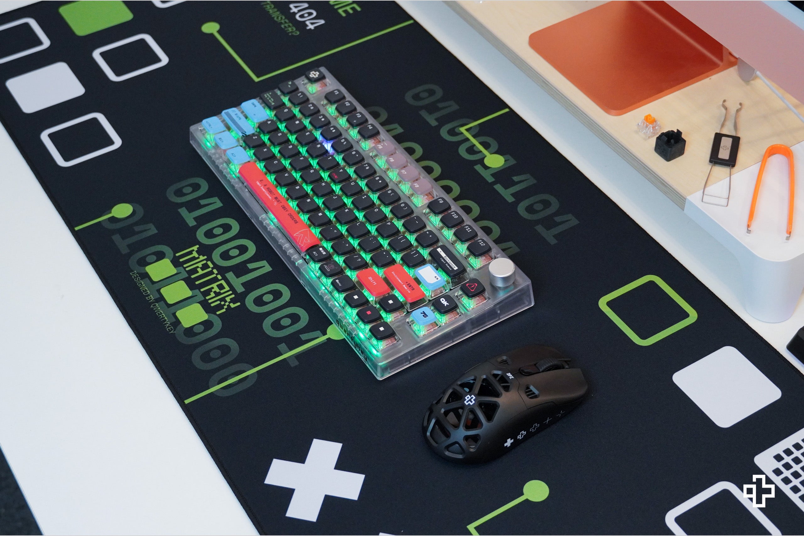 Deskmat Souris QwertyKey Matrice 4mm bords cousus