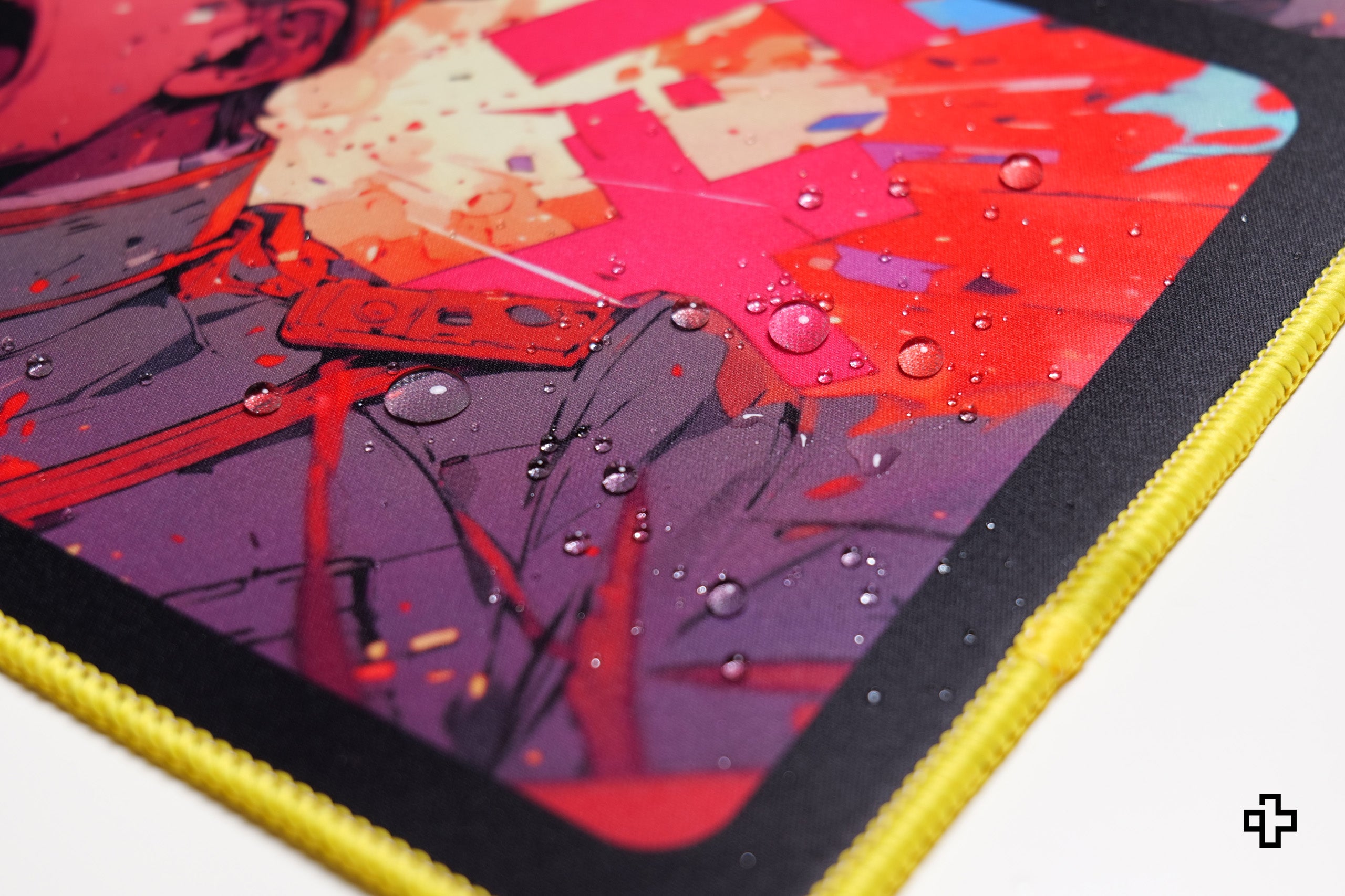 Deskmat Мишка подложка QwertyKey Война 4mm пришити ръбове