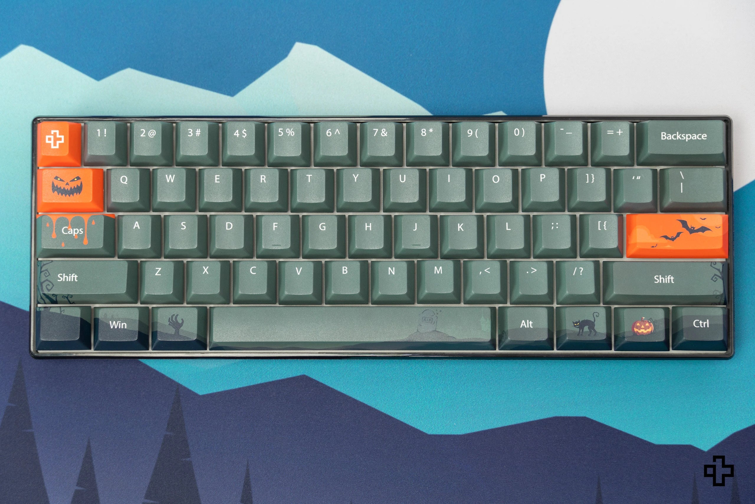 QwertyKey Halloween LIMITED EDITION key set Cherry profile Material PBT