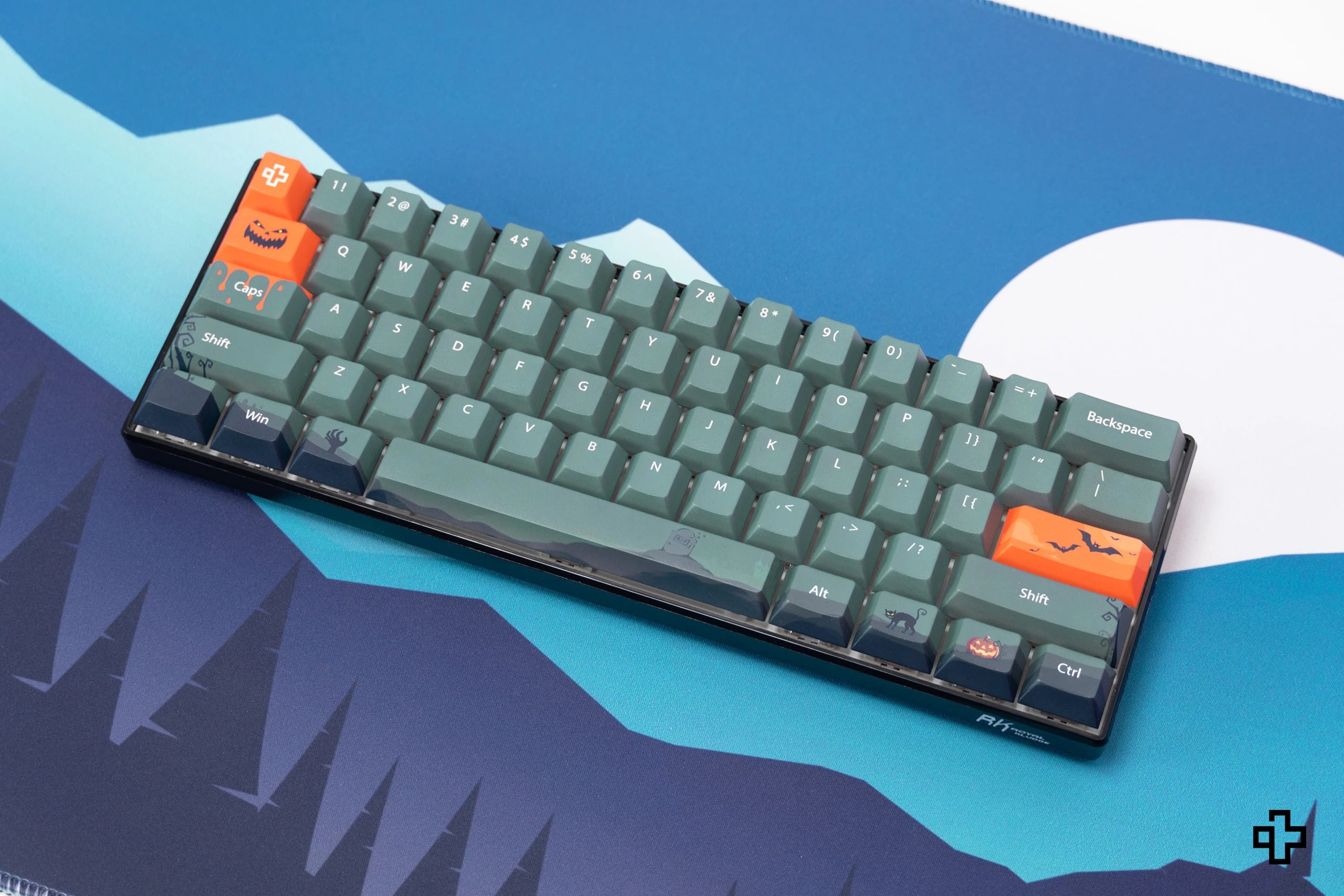 QwertyKey Halloween LIMITED EDITION key set Cherry profile Material PBT
