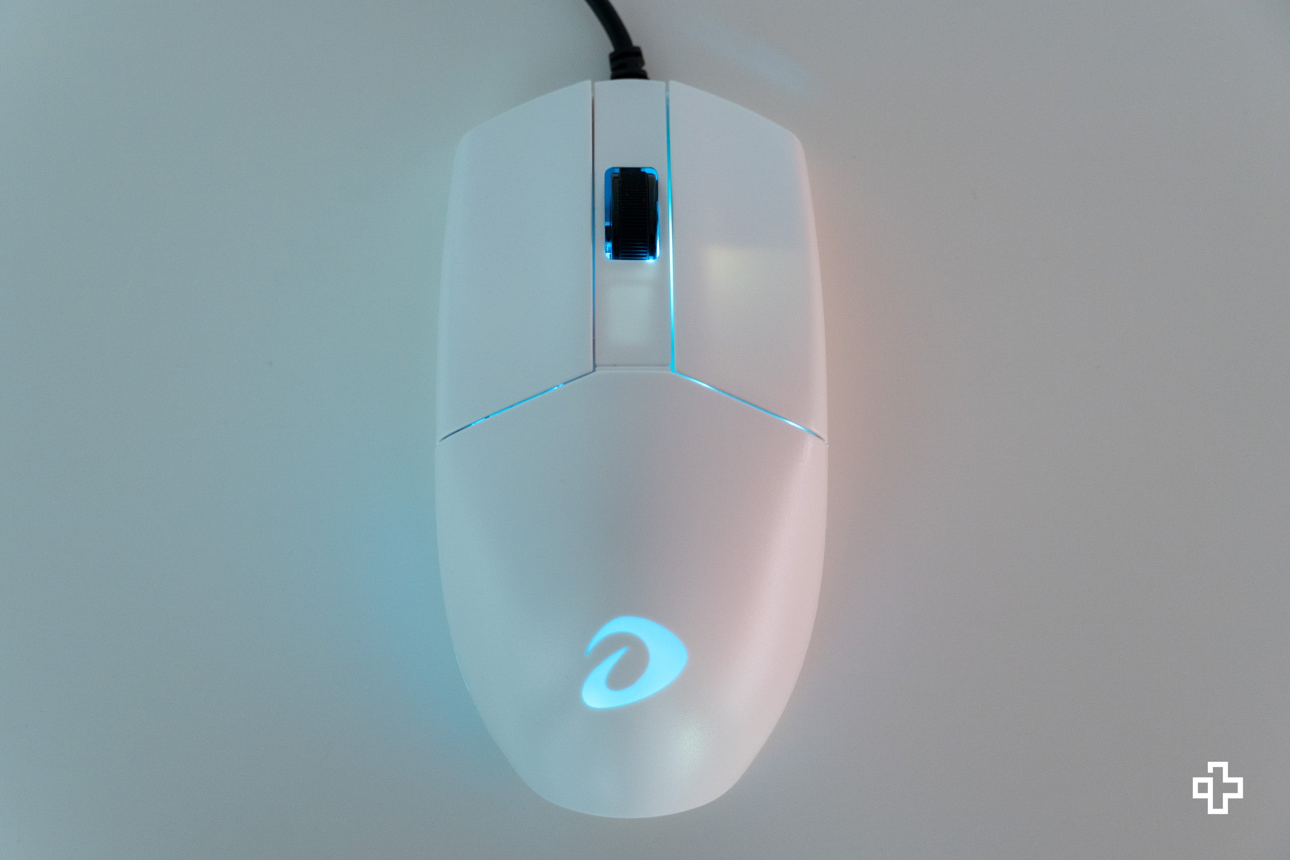 Dareu Maki RGB White