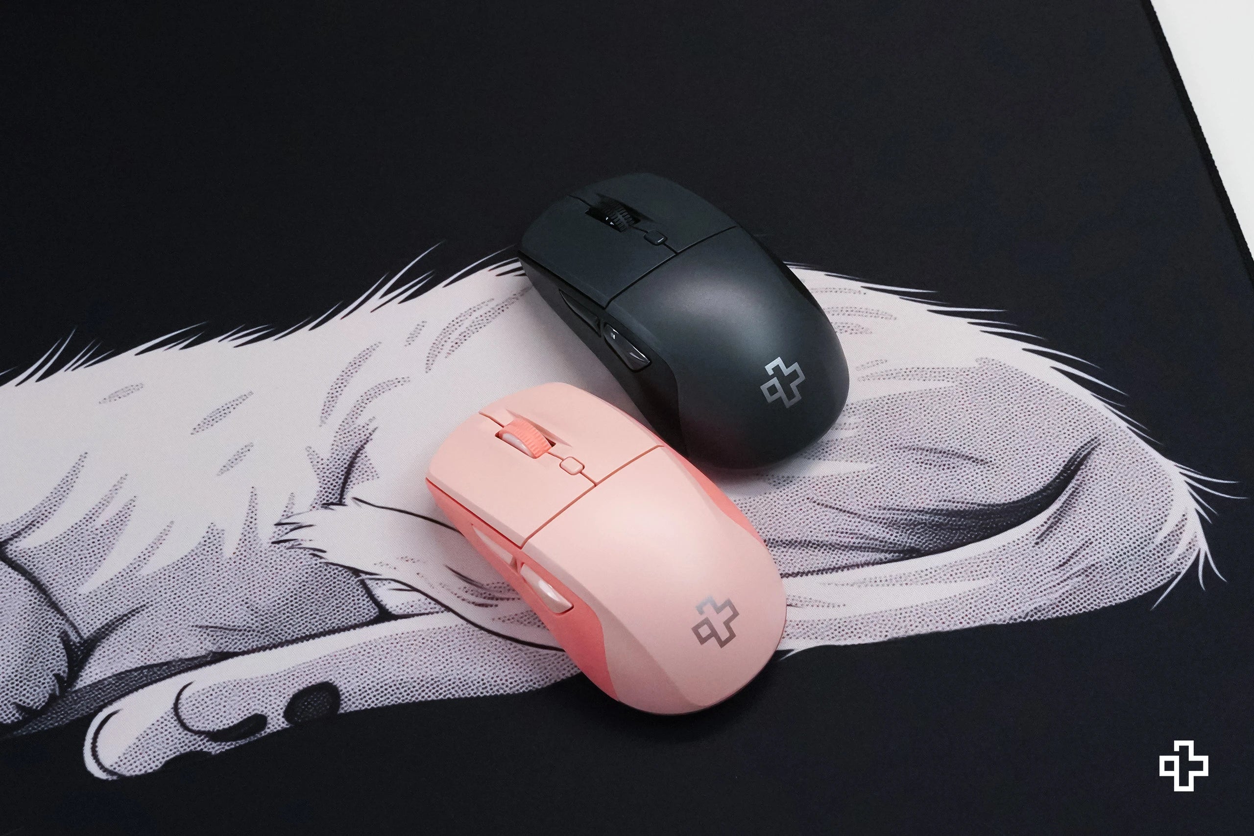 Souris QwertyKey Flow Office Bluetooth sans fil RVB Rose