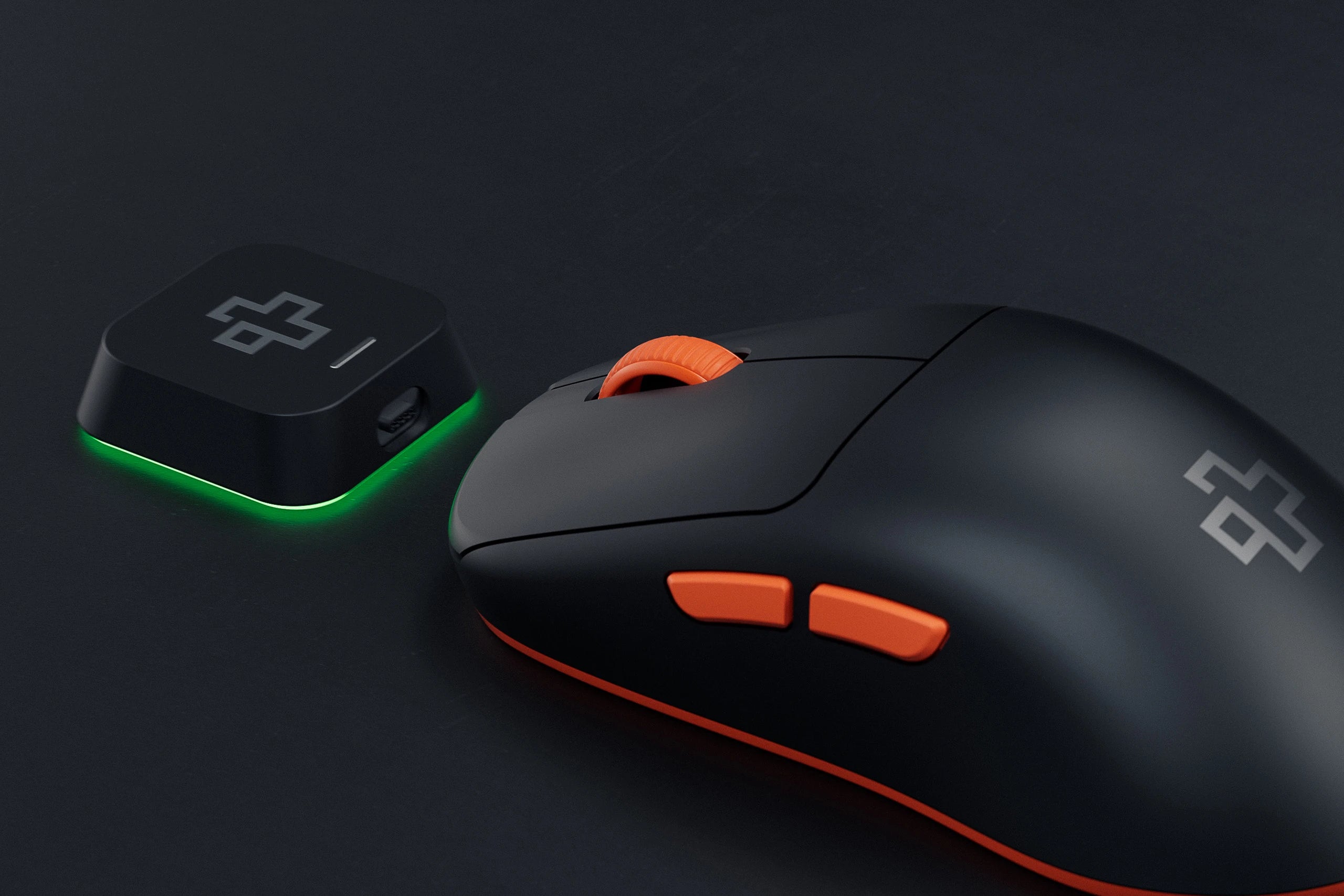 Souris Gaming QwertyKey Falcon Noir 8K, 30.000 DPI, Bluetooth Sans Fil Trio Mode, Pixart 3950