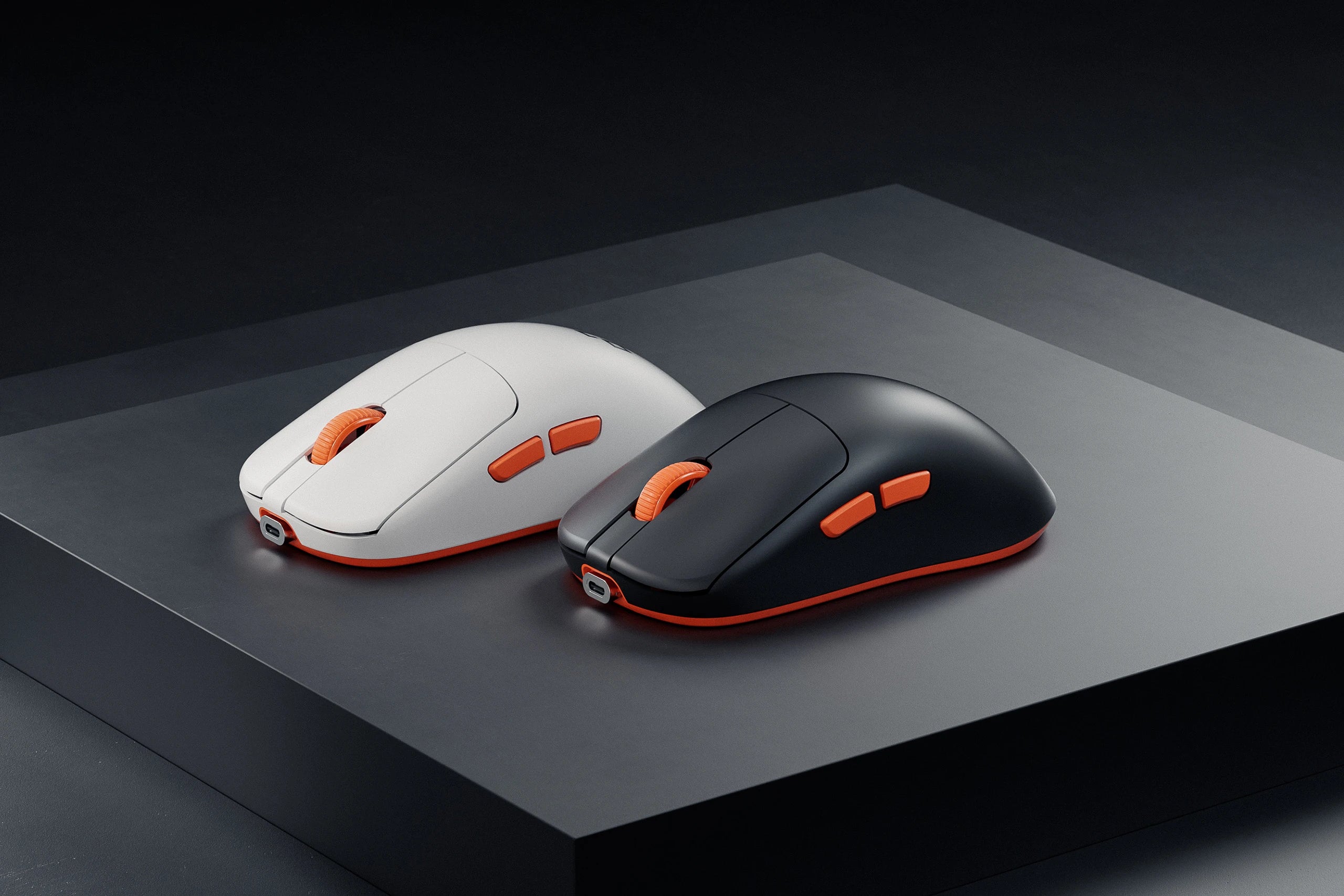 Souris Gaming QwertyKey Falcon Alb 8K, 30.000 DPI, Bluetooth Sans Fil Trio Mode, Pixart 3950
