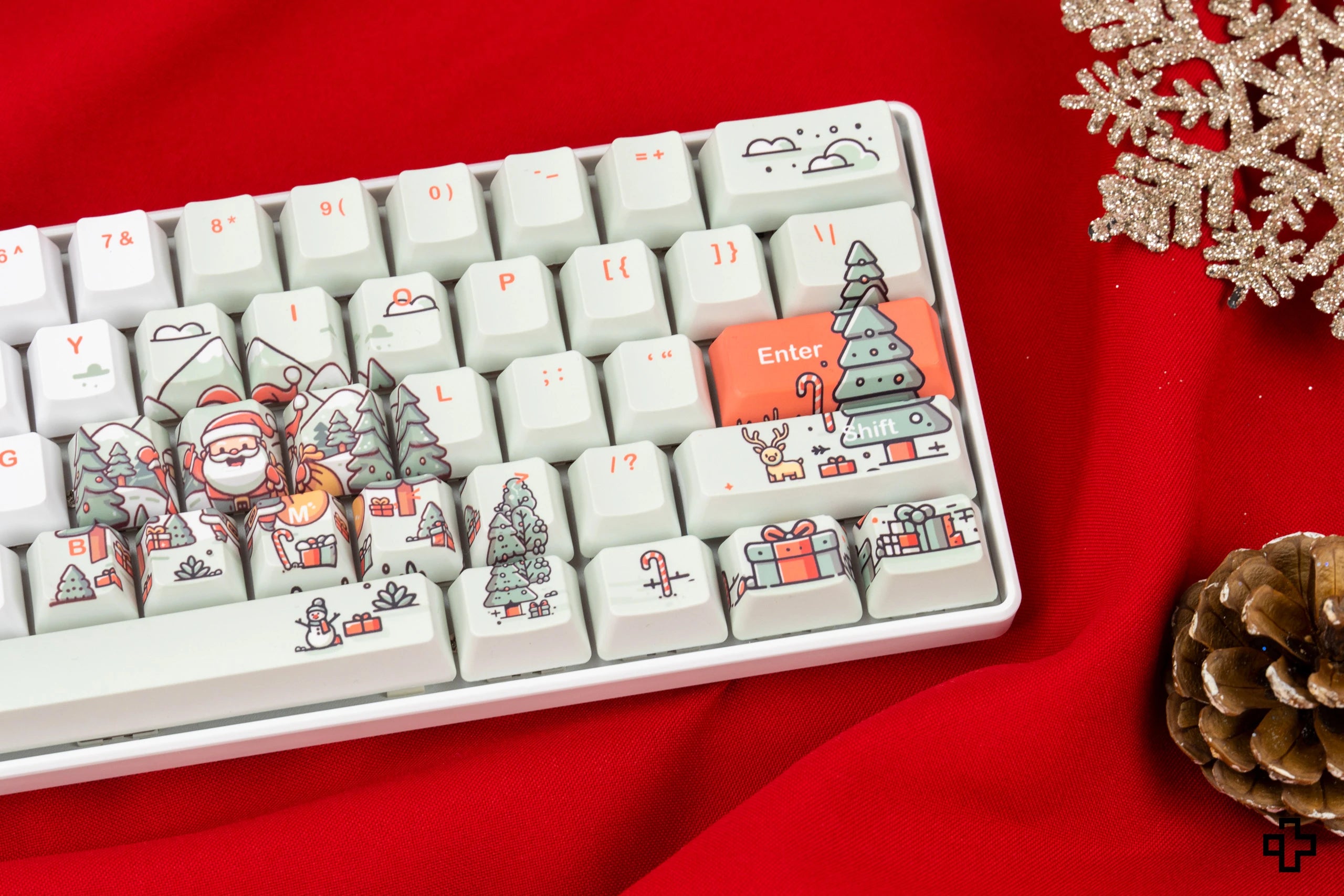 QwertyKey Santa Hotswap Mechanische Tastatur Weihnachten Gaming