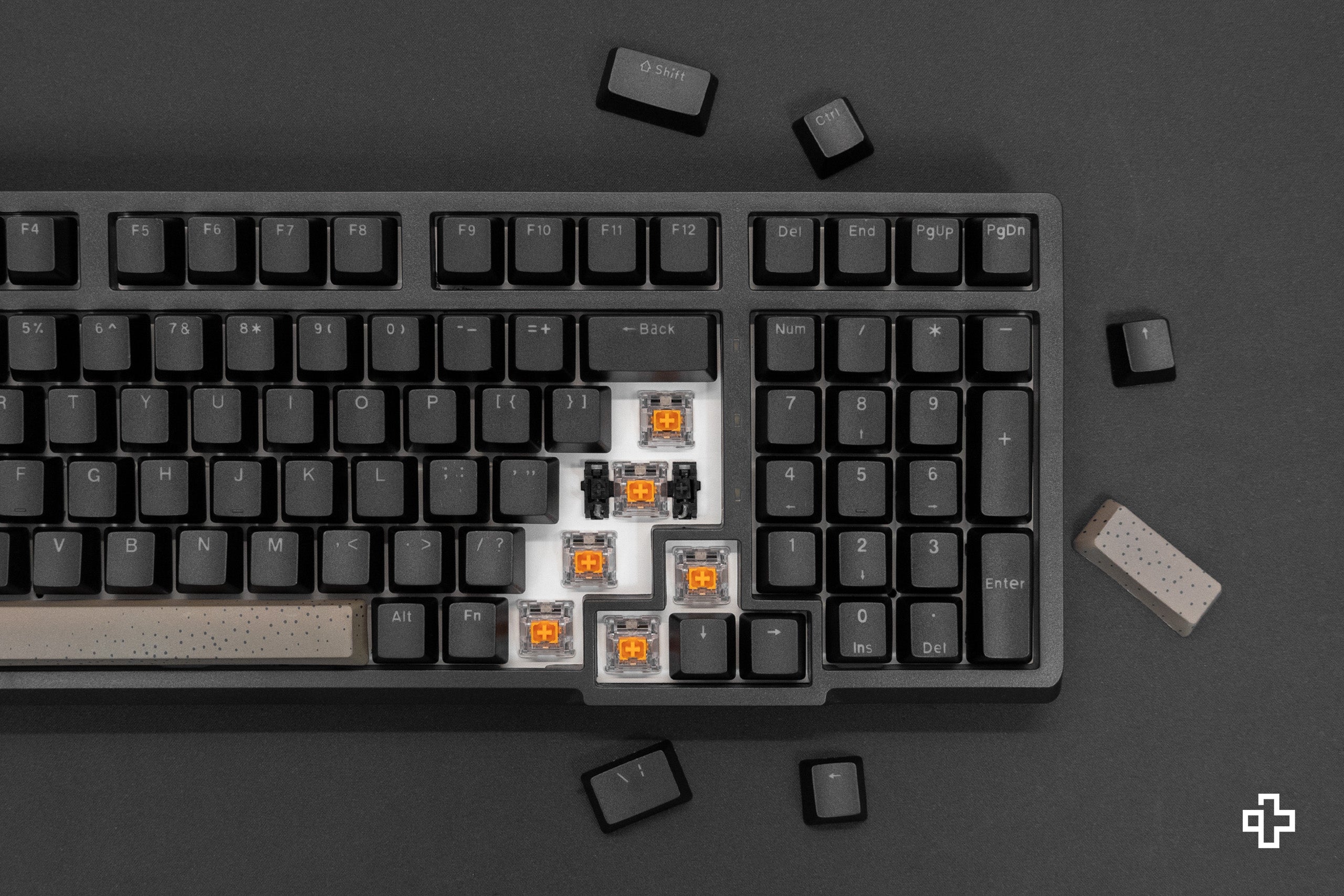 QwertyKey Pepper V2 RGB Hotswap Software Mechanische Gaming Tastatur Hotswap