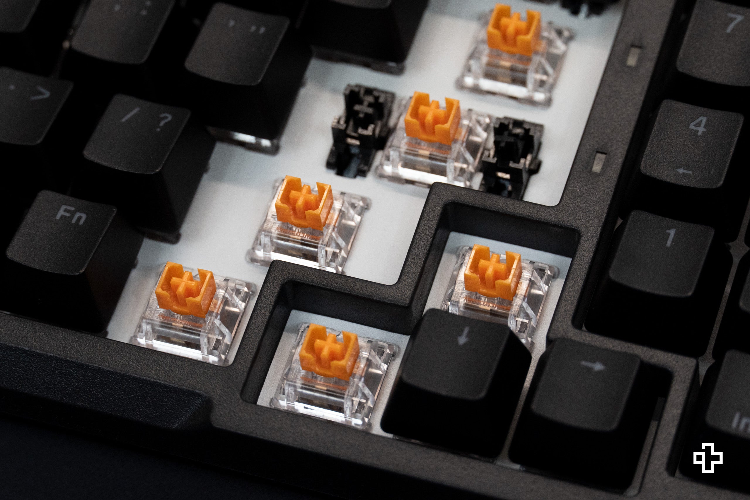 QwertyKey Pepper V2 RGB Hotswap Software Mechanische Gaming Tastatur Hotswap