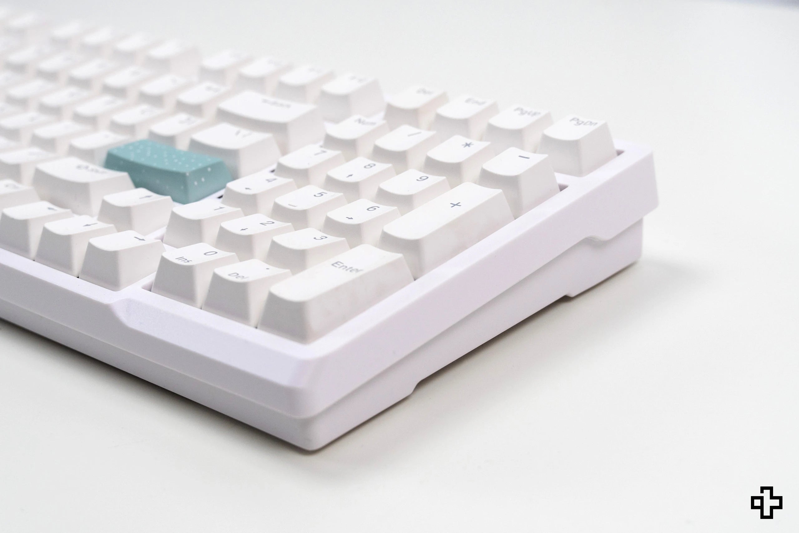 QwertyKey Salt V2 RGB Hotswap Software Mechanische Gaming Tastatur Hotswap