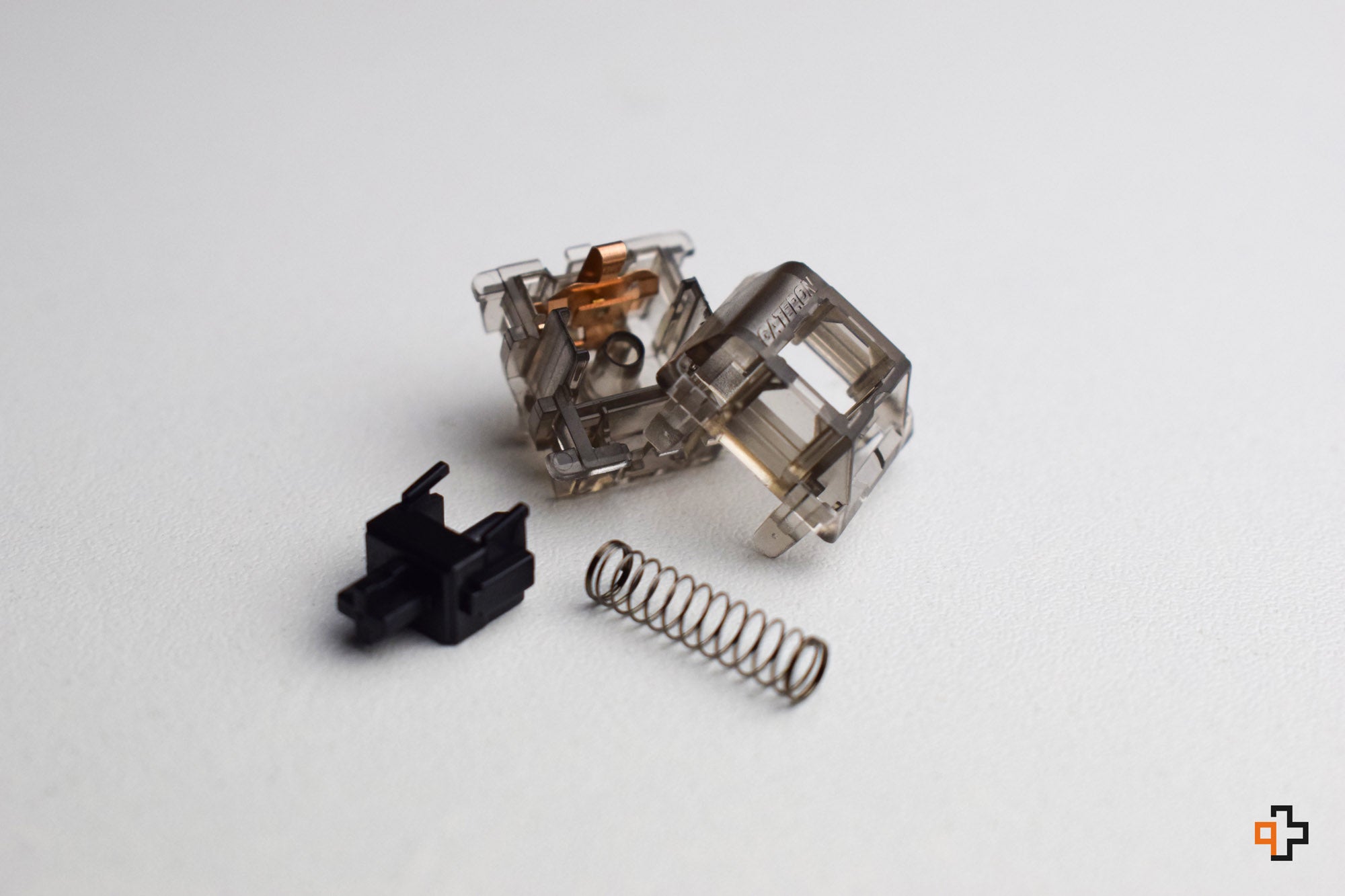 Switchuri Gateron INK Black V2 - QwertyKey