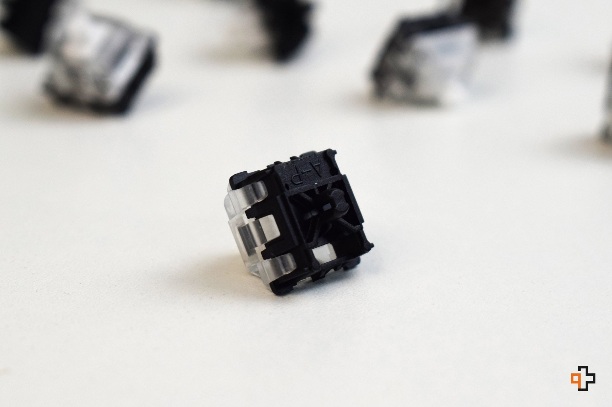 Switchuri Gateron Optical White - QwertyKey