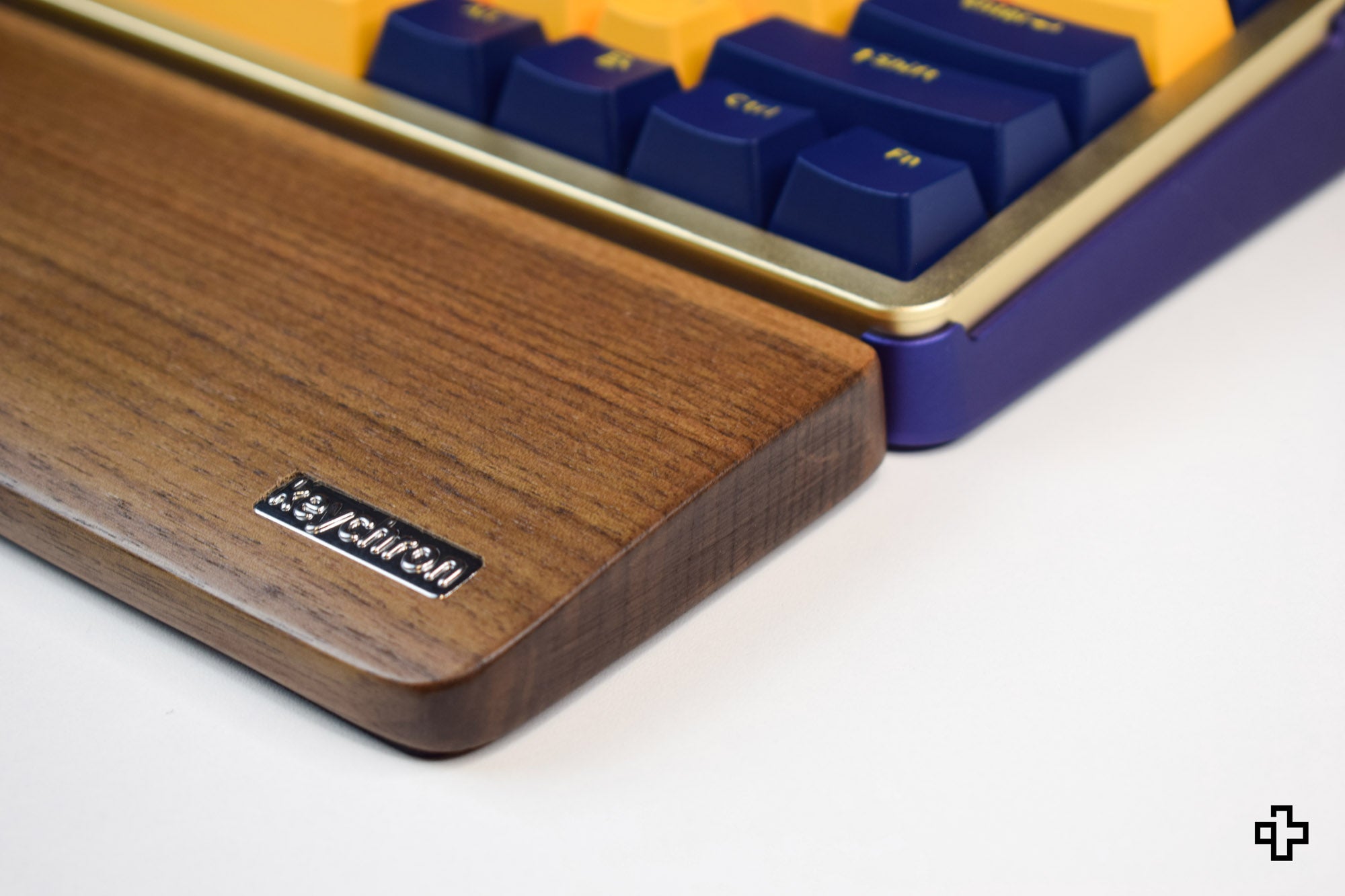 WoodenWooden Palm Rest Keychron Palm Rest Keychron - QwertyKey