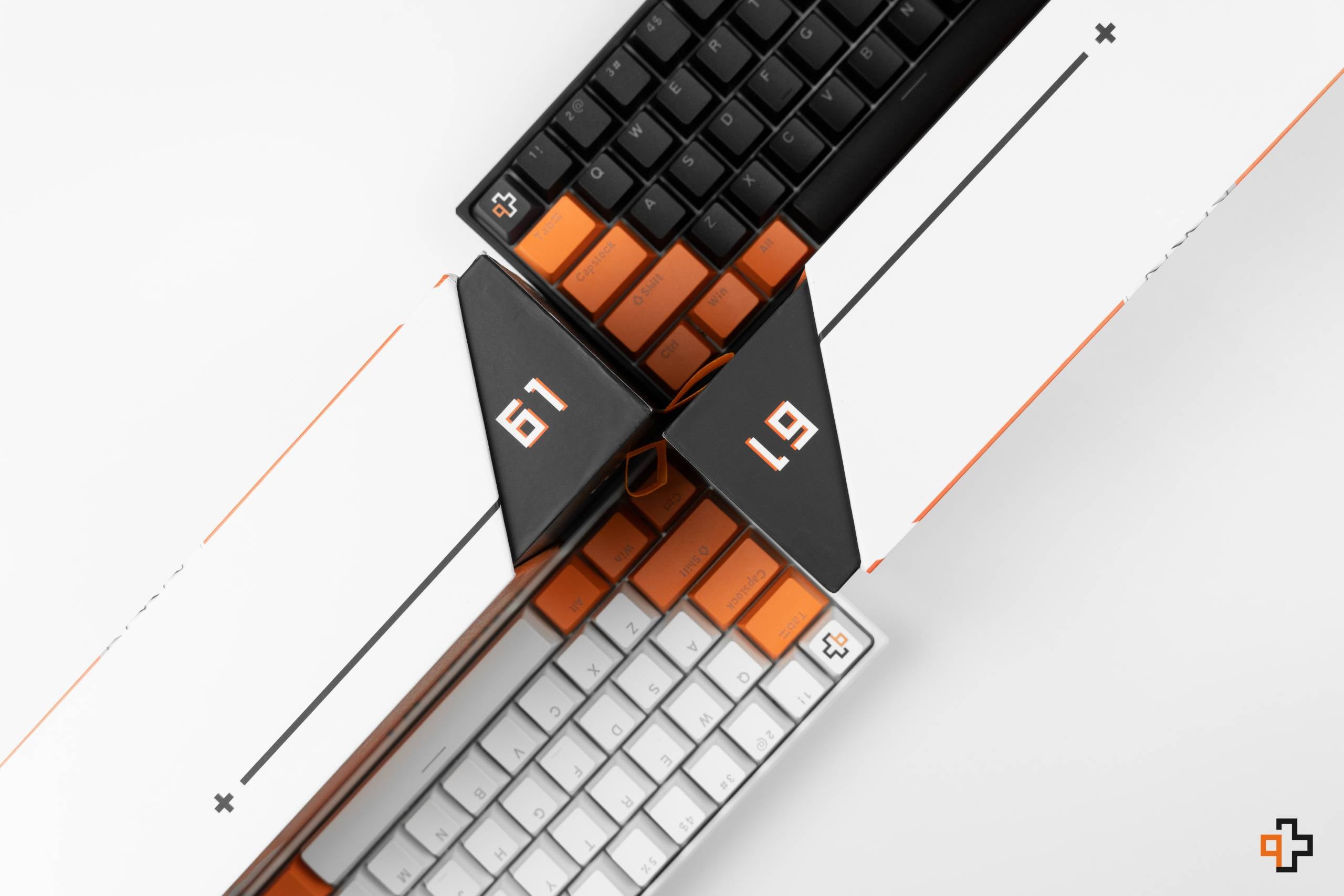 QwertyKey61 Hotswap RGB Tastatura Mecanica Gaming - QwertyKey