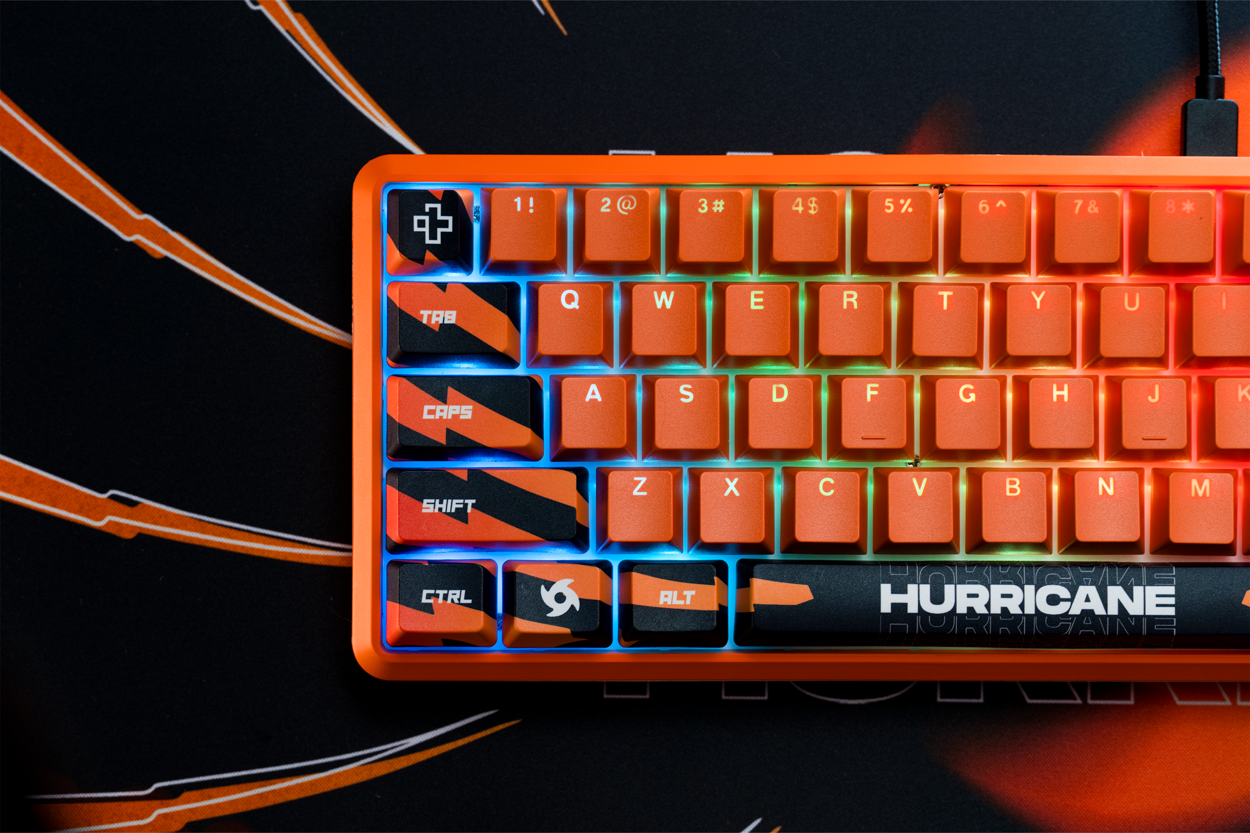 Deskmat Souris QwertyKey Hurricane 4mm bords cousus