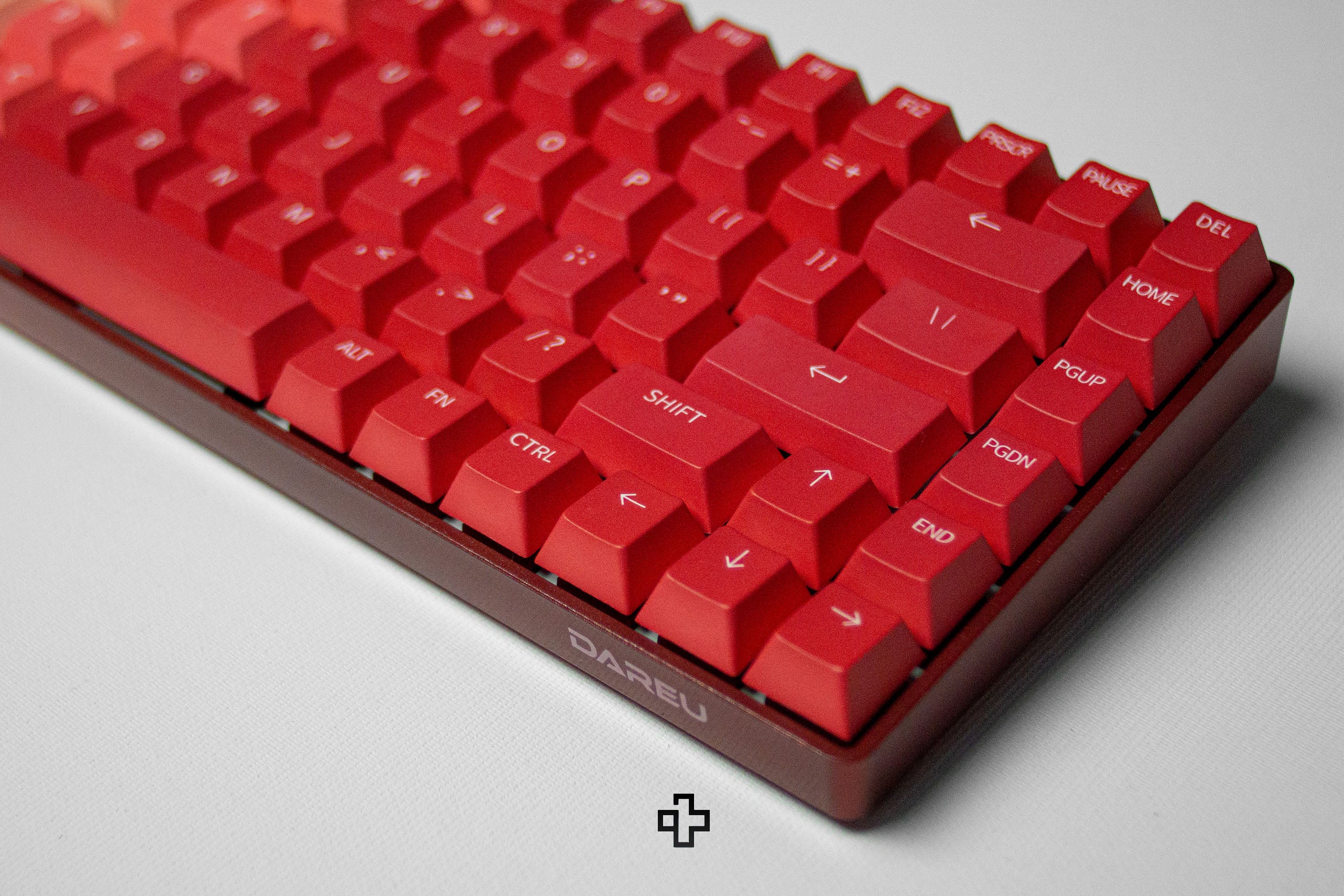 Dareu A84 Flame Red Hotswap RGB Tastatura Mecanica - QwertyKey