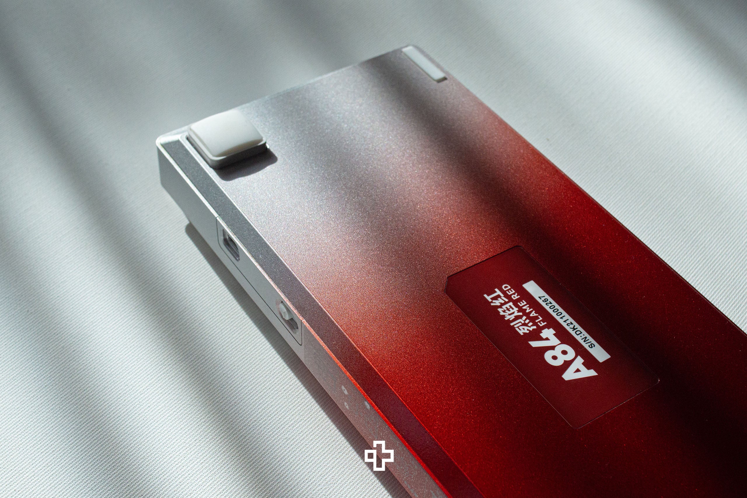 Dareu A84 Flame Red Hotswap RGB Tastatura Mecanica - QwertyKey
