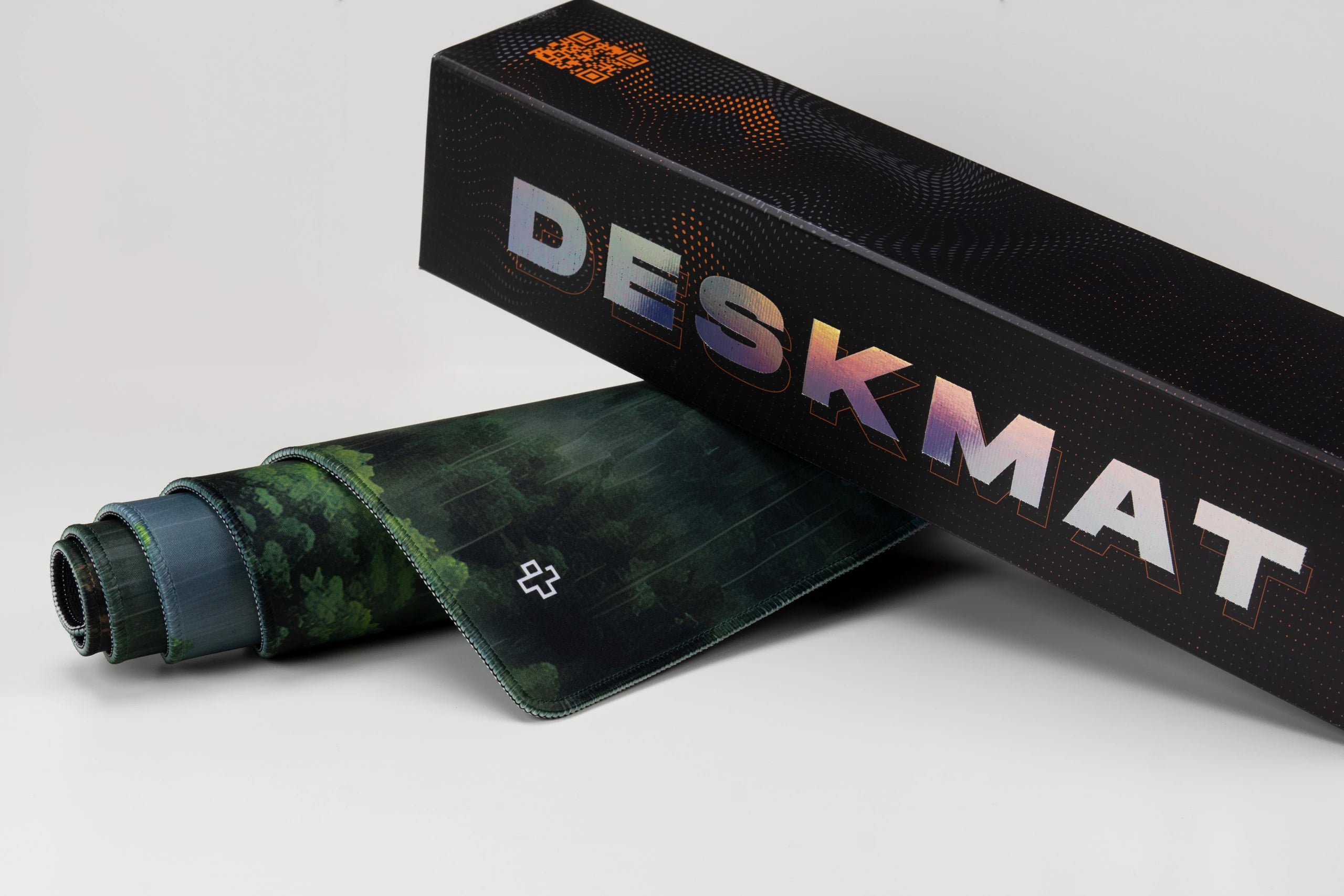 Deskmat Souris QwertyKey Forêt 4mm bords cousus