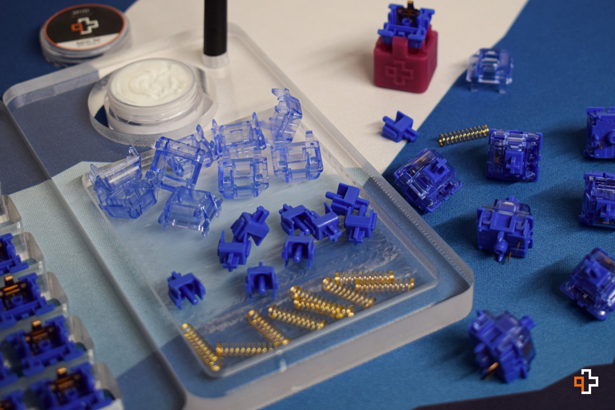 Switchuri Gateron CJ POM - QwertyKey