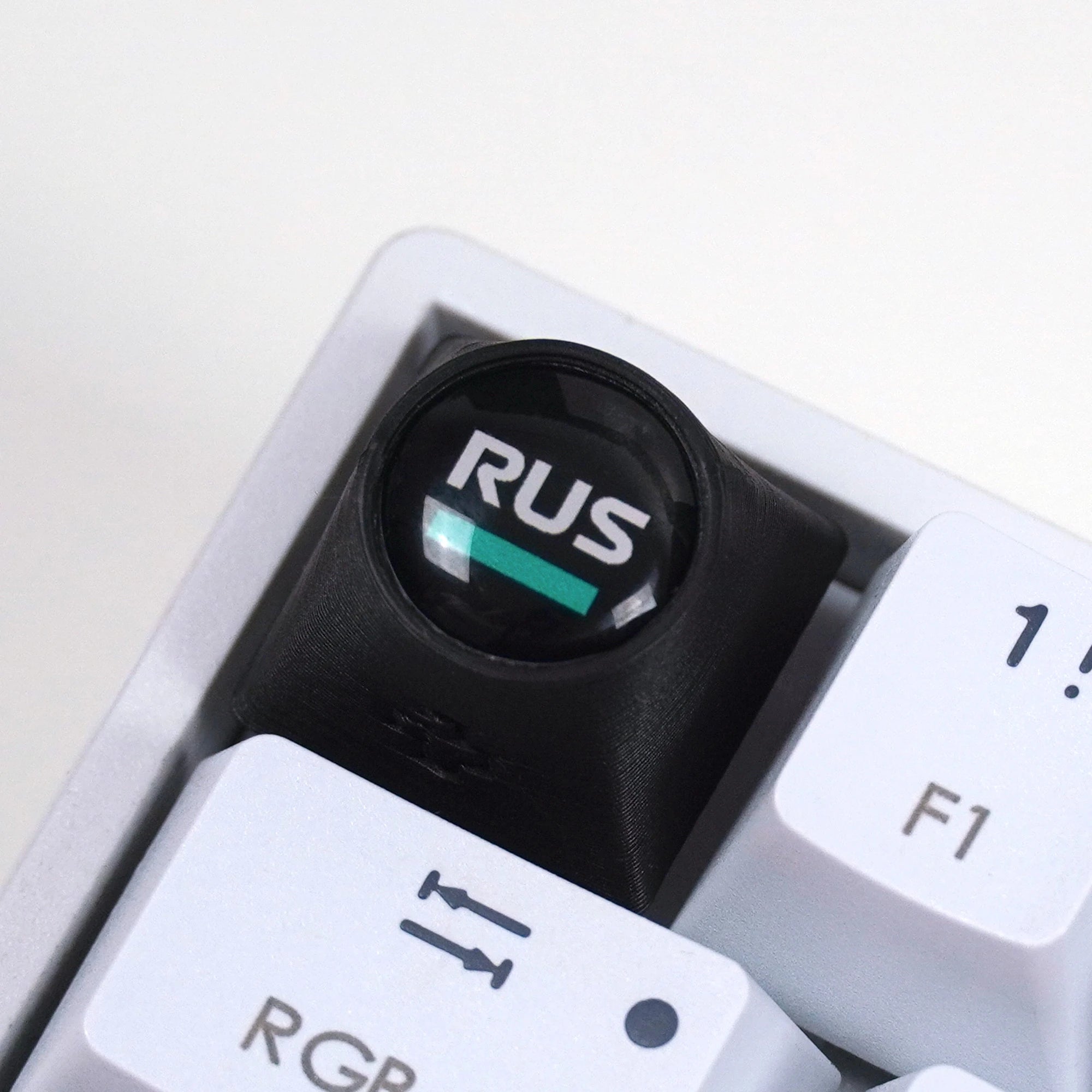Artisan F1 - RUS + NR. 63