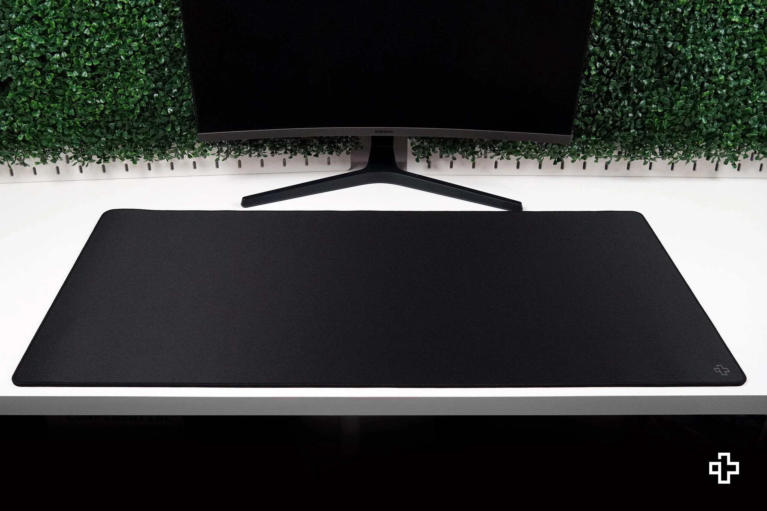 Deskmat Mousepad QwertyKey Nero Classico Semplice 4mm bordi cuciti