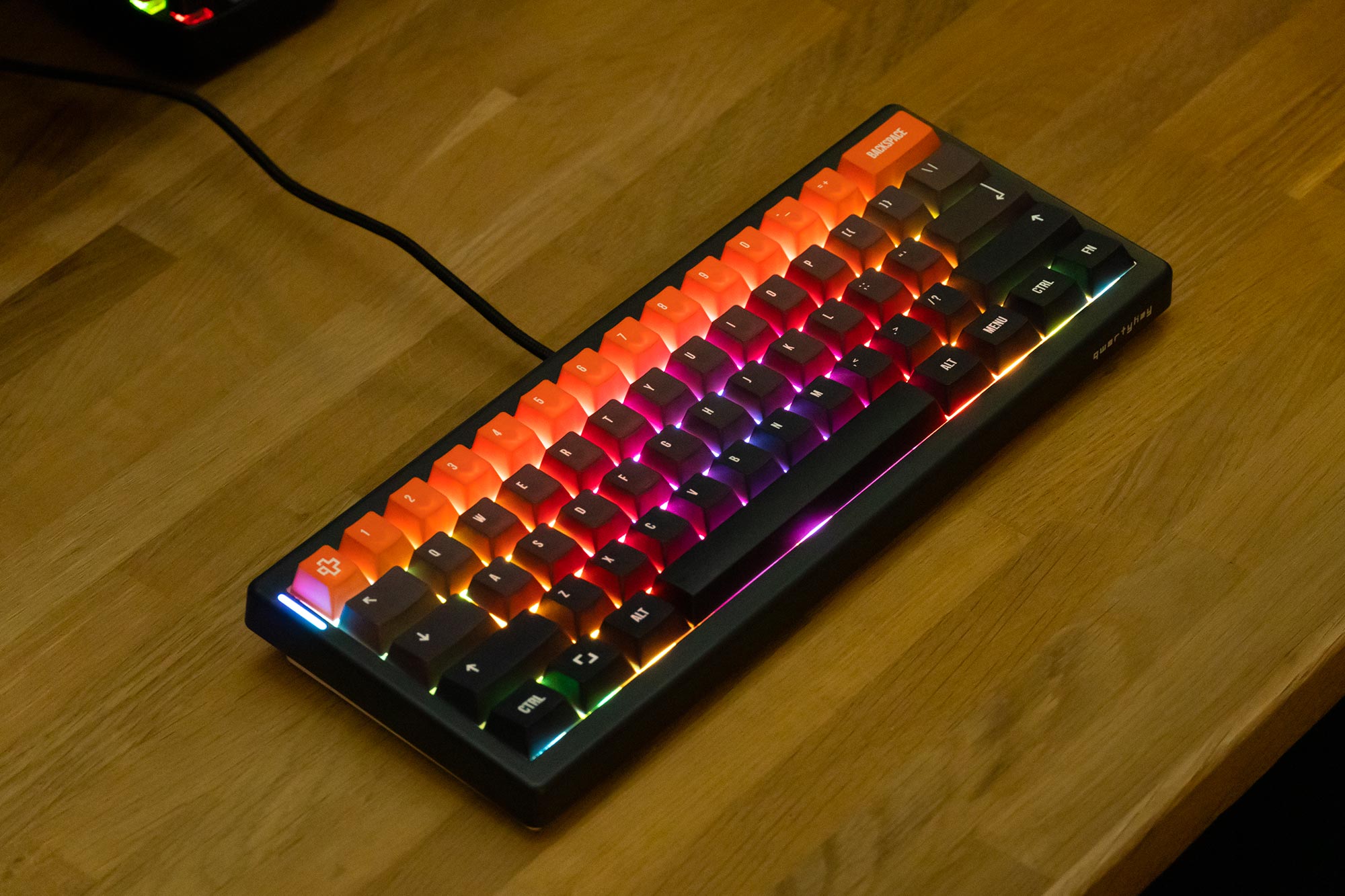 QwertyKey61 PRO Neagra Hotswap RGB VIA Junta Montada Tastatura Mecánica Gaming