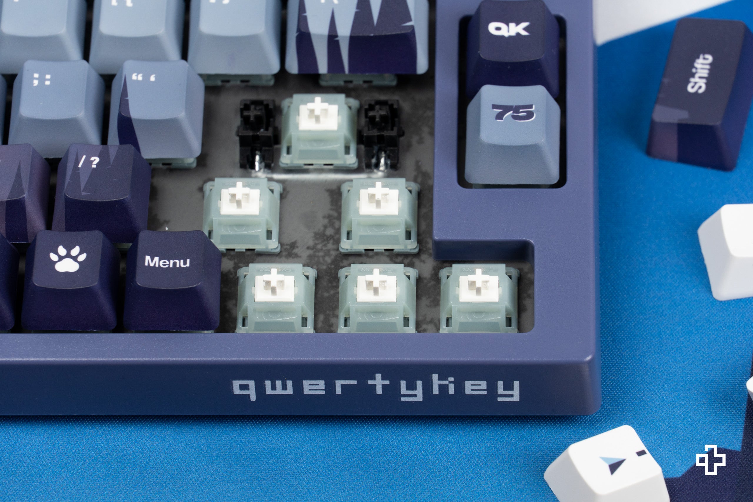 QwertyKey75 Carpathian Bluetooth sans fil Hotswap RGB QMK/VIA clavier de jeu mécanique monté sur joint