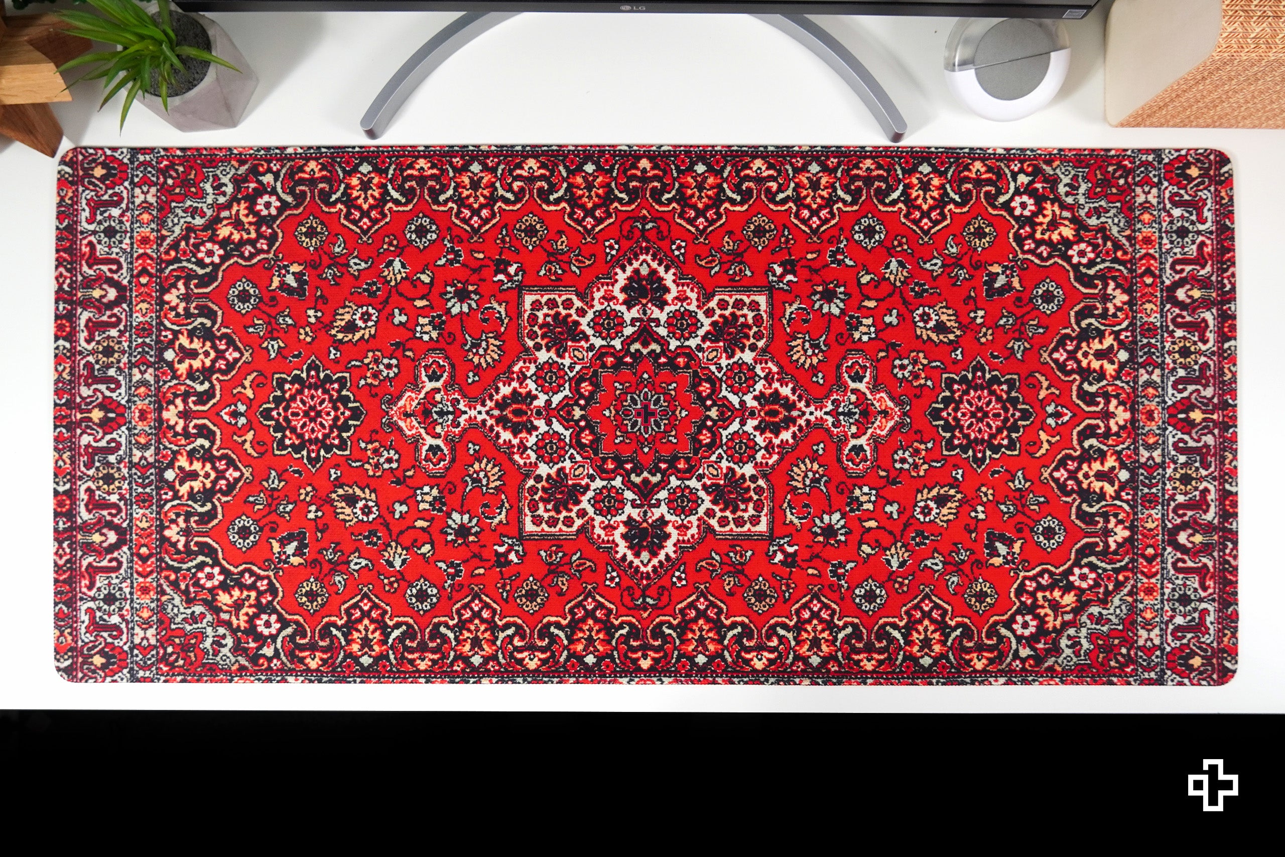 Deskmat Мишка подложка QwertyKey Балкански 4мм шевове