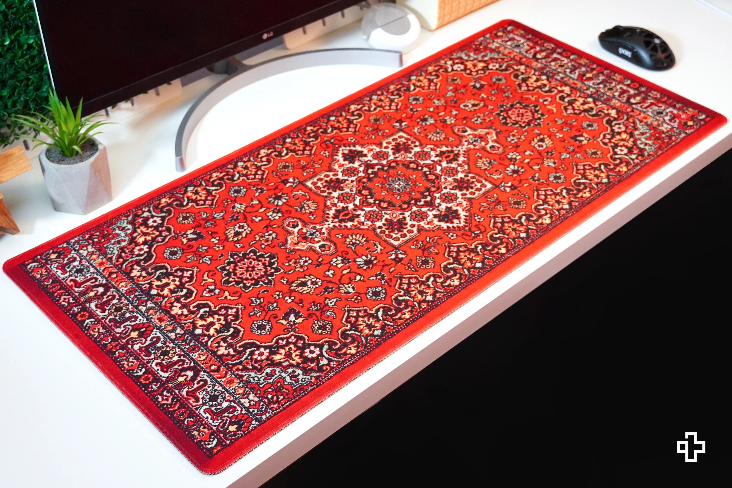 Deskmat Egérpad QwertyKey Balcanic 4mm varrott szélek