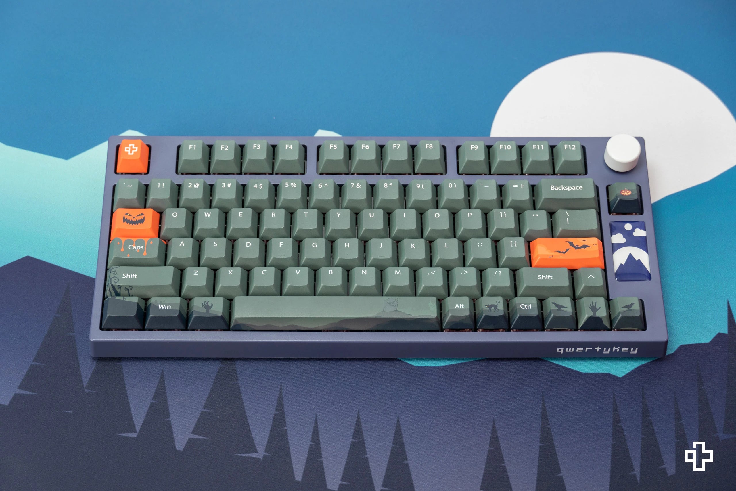 QwertyKey Halloween LIMITED EDITION key set Cherry profile Material PBT