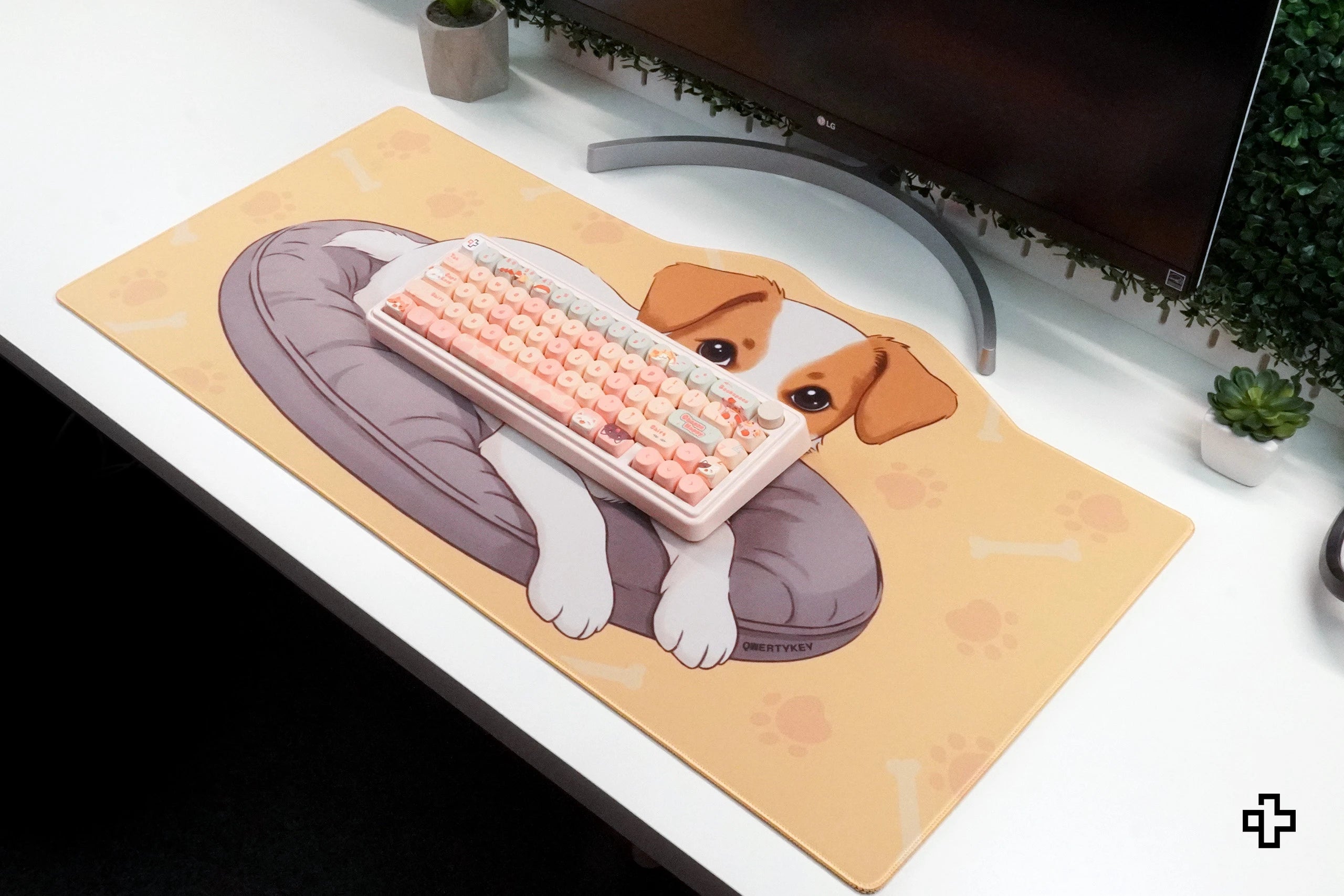 Deskmat Mousepad QwertyKey Hond Vreugde 4mm genaaide randen
