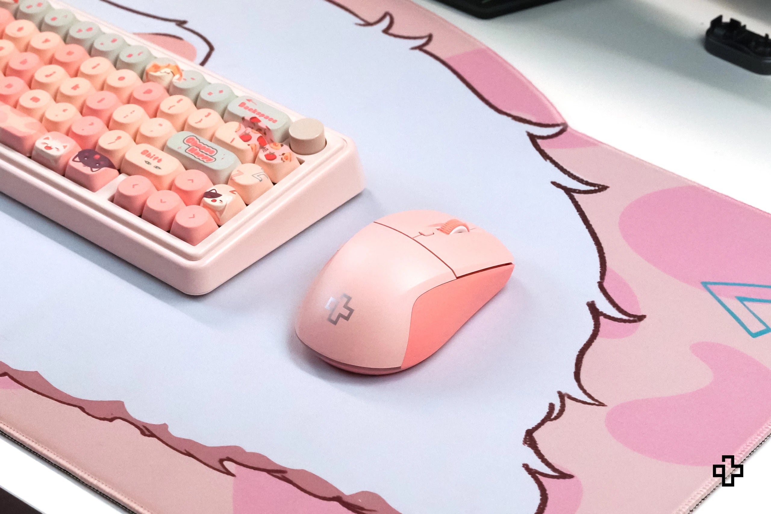 Mysz QwertyKey Flow Office Bluetooth Bezprzewodowa RGB Różowa