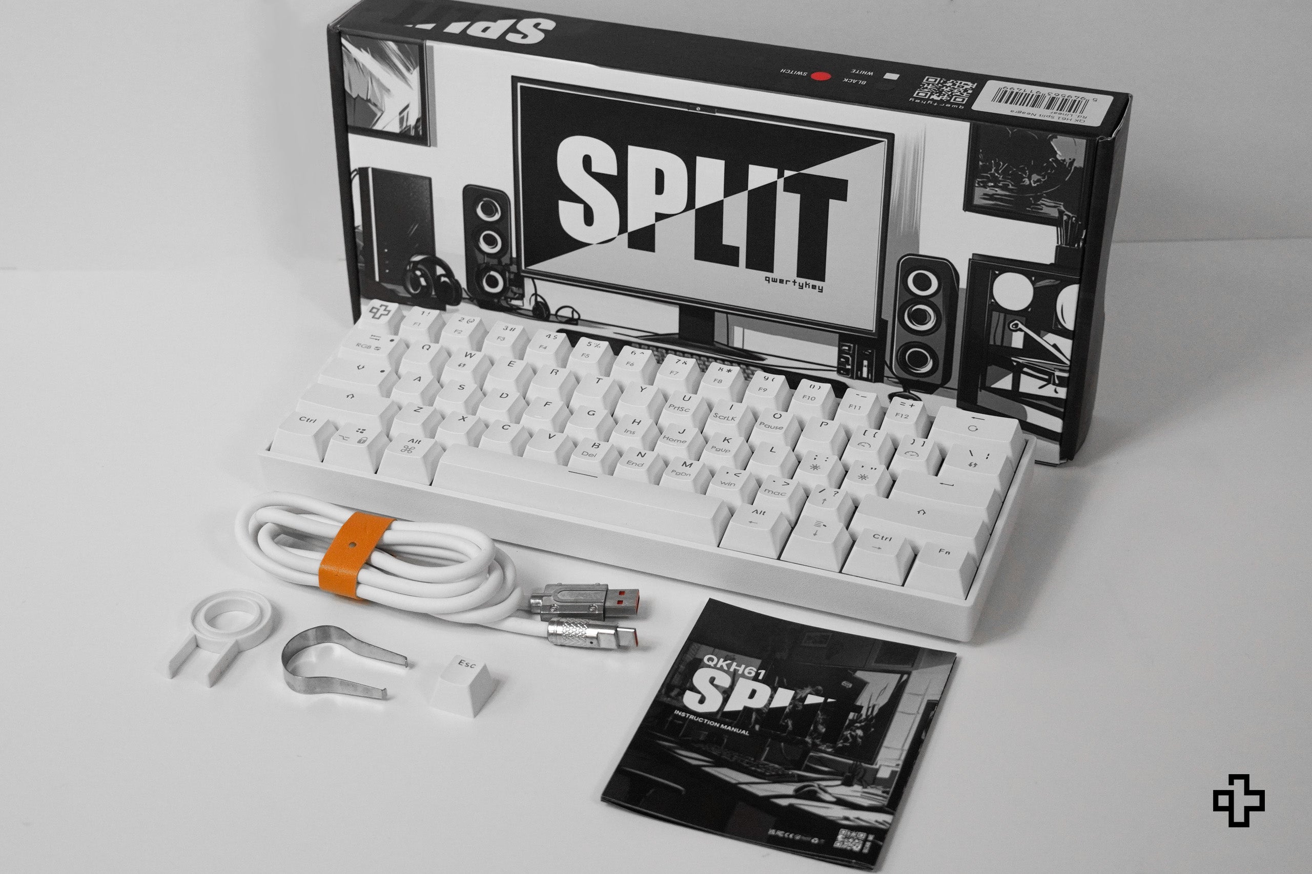 Clavier mécanique de jeu QwertyKey Split Alba Hotswap RGB