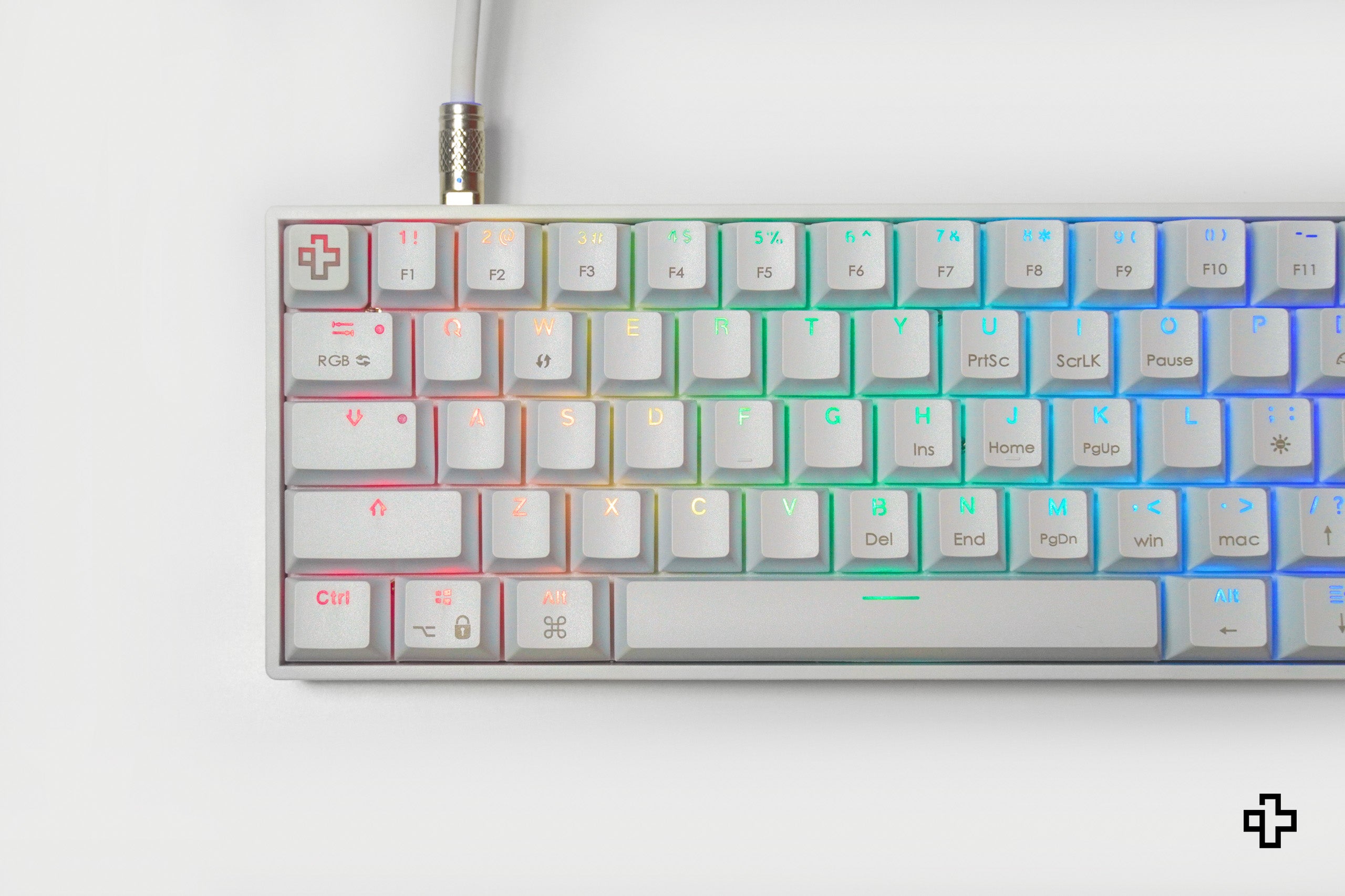 Clavier mécanique de jeu QwertyKey Split Alba Hotswap RGB