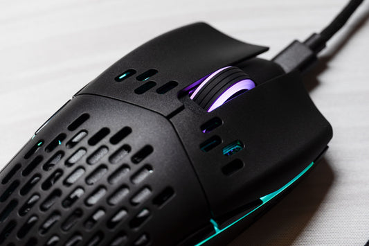 Keychron M1 Ultra-Usor Optical Negru - QwertyKey