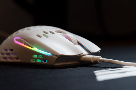 Keychron M1 Ultra-Usor Optical Alb - QwertyKey