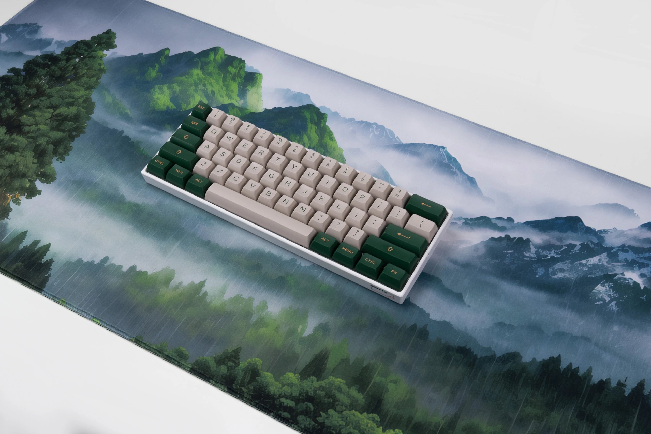 Deskmat Mousepad QwertyKey Forest 4mm stitched edges 